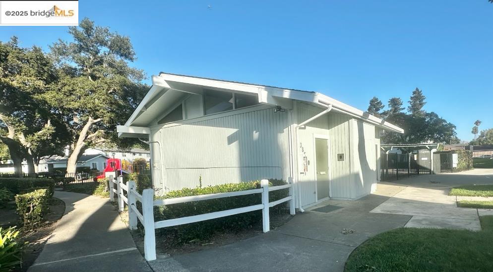 Photo #41: 41111062 Listing: Photo #41