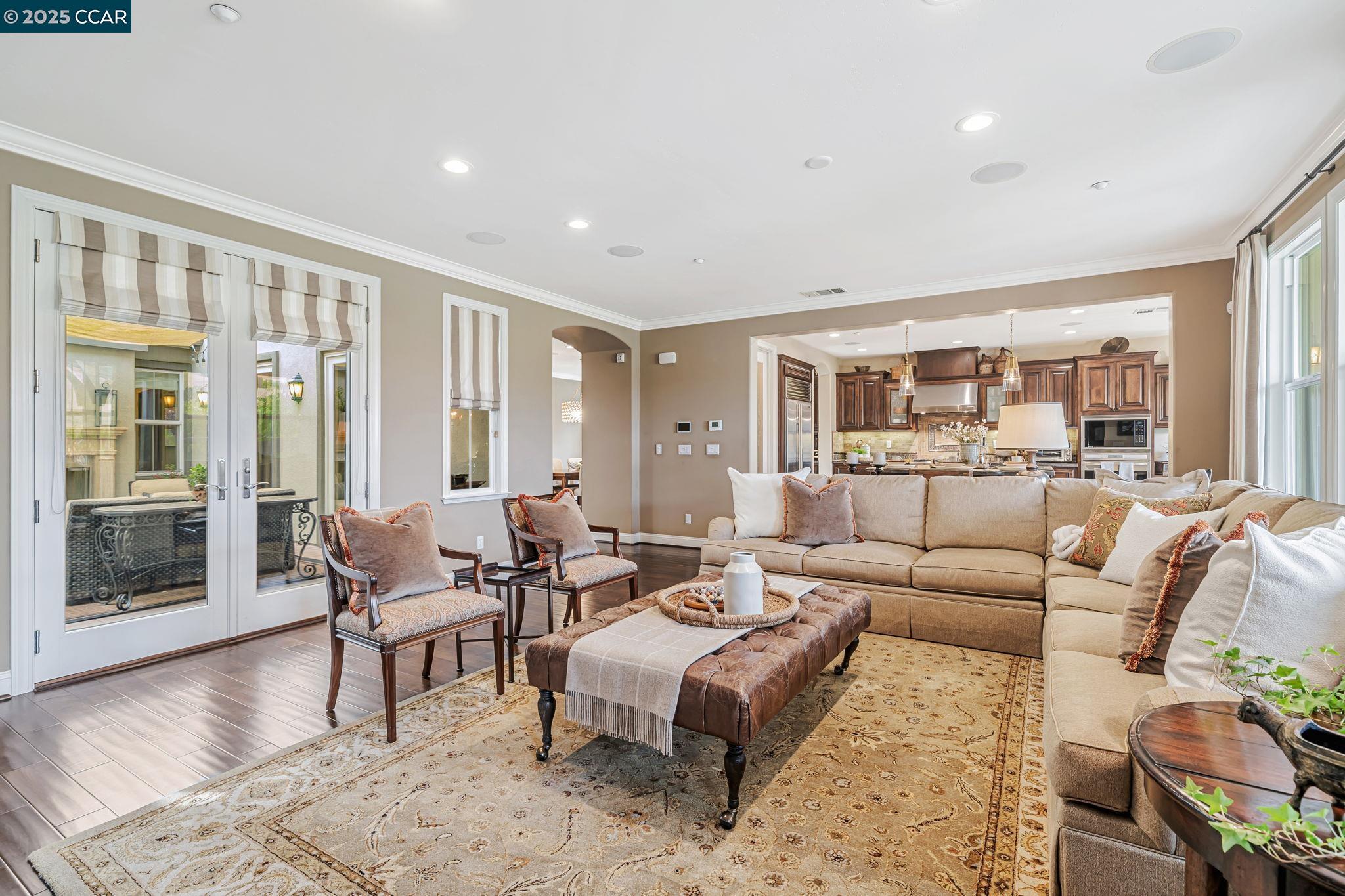 Detail Gallery Image 18 of 60 For 120 Tamarind Ln, Danville,  CA 94526 - 6 Beds | 6/1 Baths