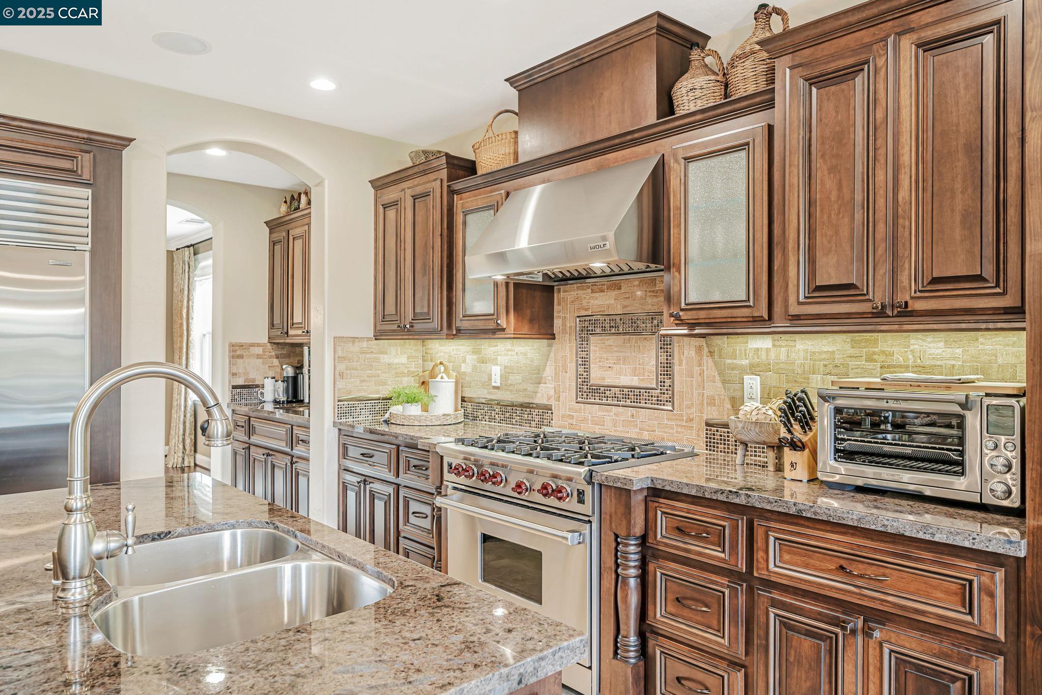 Detail Gallery Image 22 of 60 For 120 Tamarind Ln, Danville,  CA 94526 - 6 Beds | 6/1 Baths