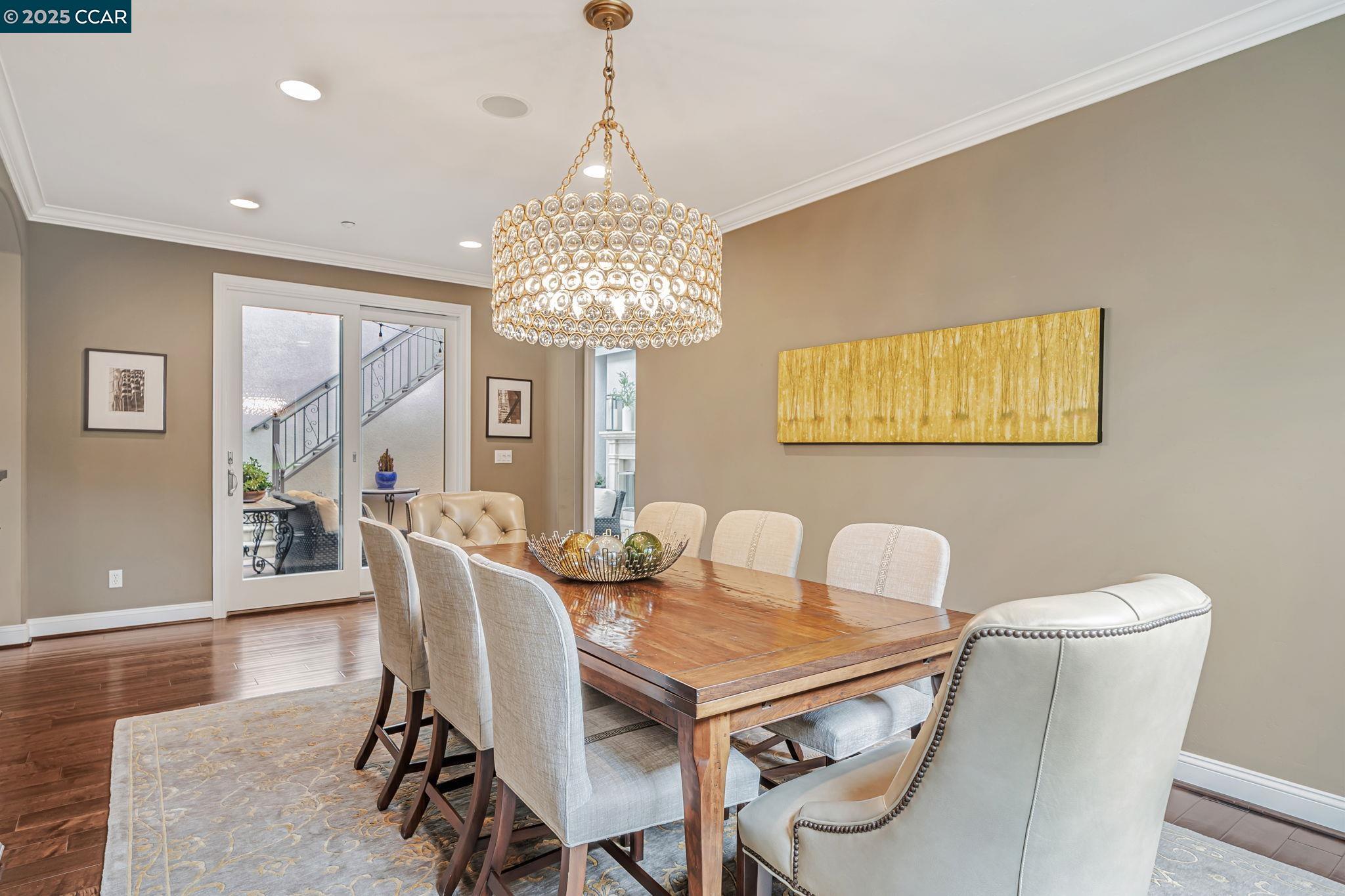 Detail Gallery Image 25 of 60 For 120 Tamarind Ln, Danville,  CA 94526 - 6 Beds | 6/1 Baths
