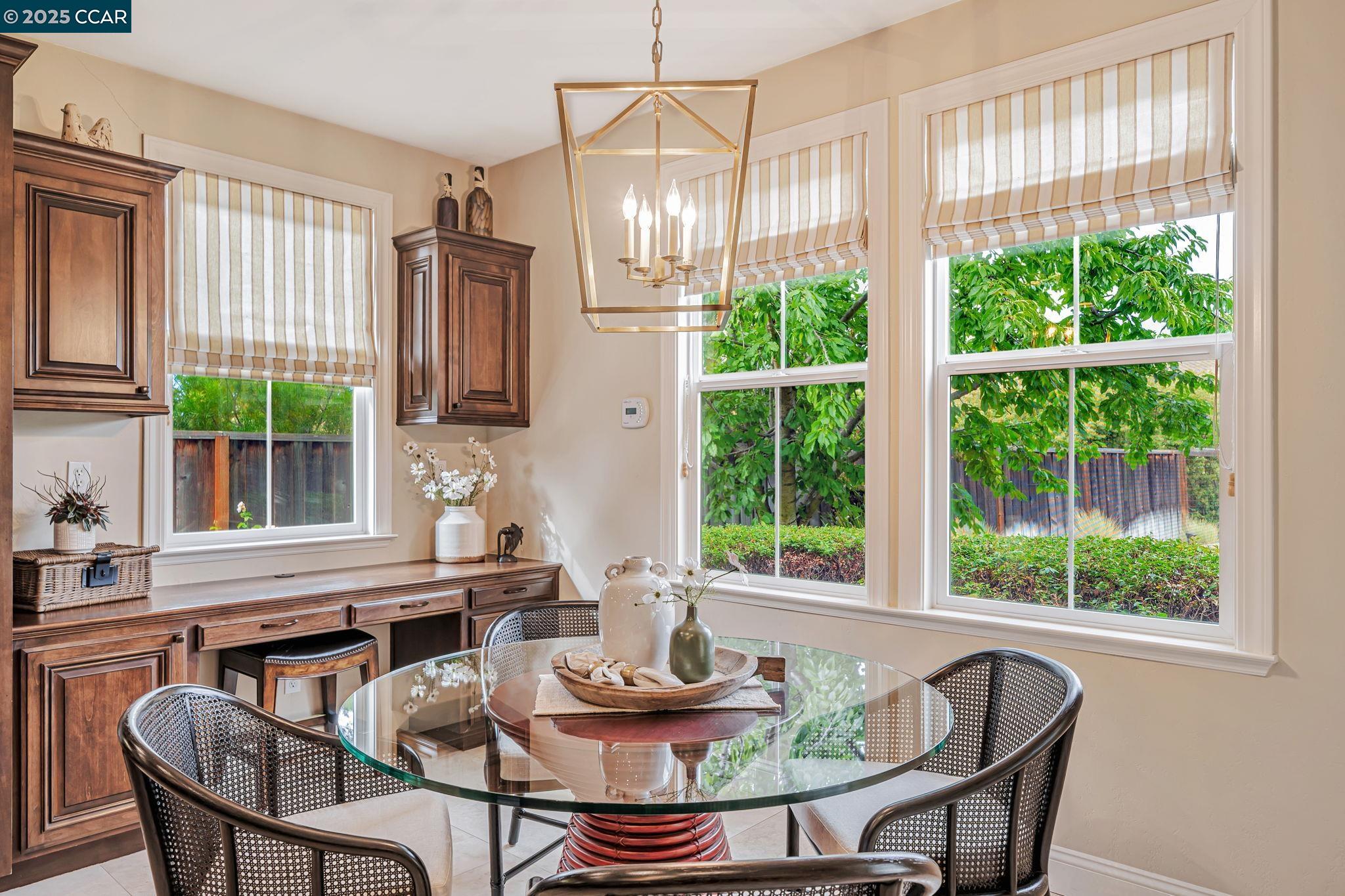 Detail Gallery Image 27 of 60 For 120 Tamarind Ln, Danville,  CA 94526 - 6 Beds | 6/1 Baths