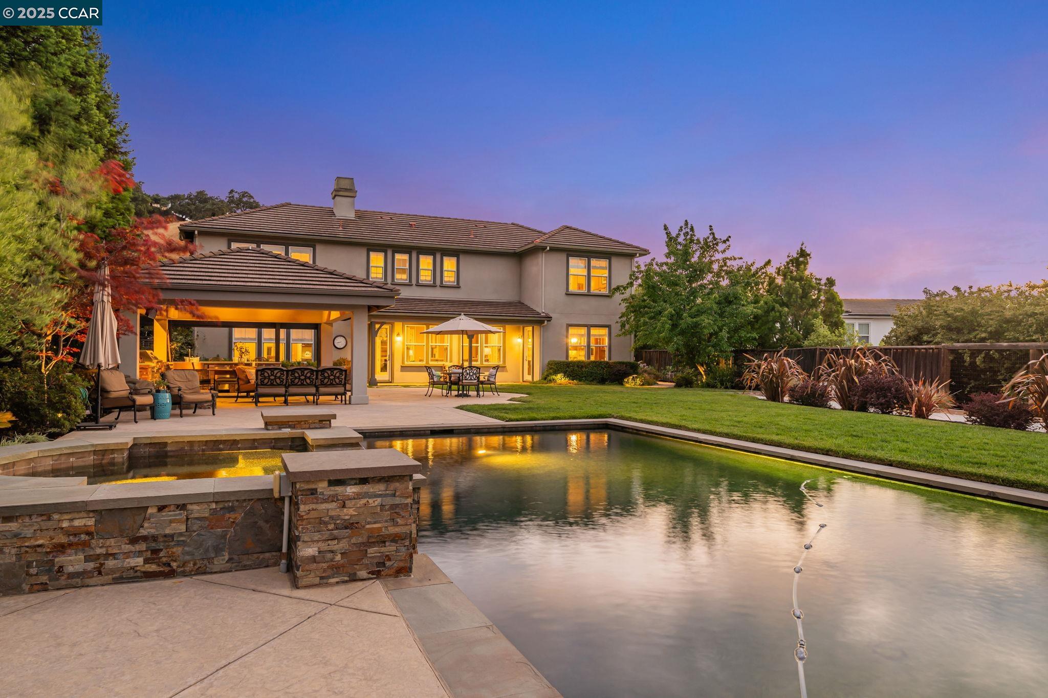 Detail Gallery Image 4 of 60 For 120 Tamarind Ln, Danville,  CA 94526 - 6 Beds | 6/1 Baths