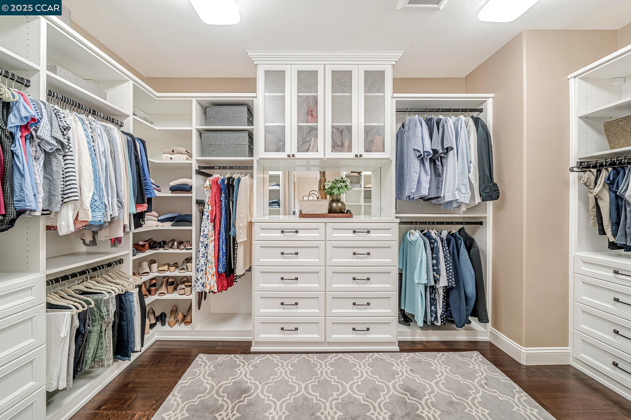 Detail Gallery Image 38 of 60 For 120 Tamarind Ln, Danville,  CA 94526 - 6 Beds | 6/1 Baths