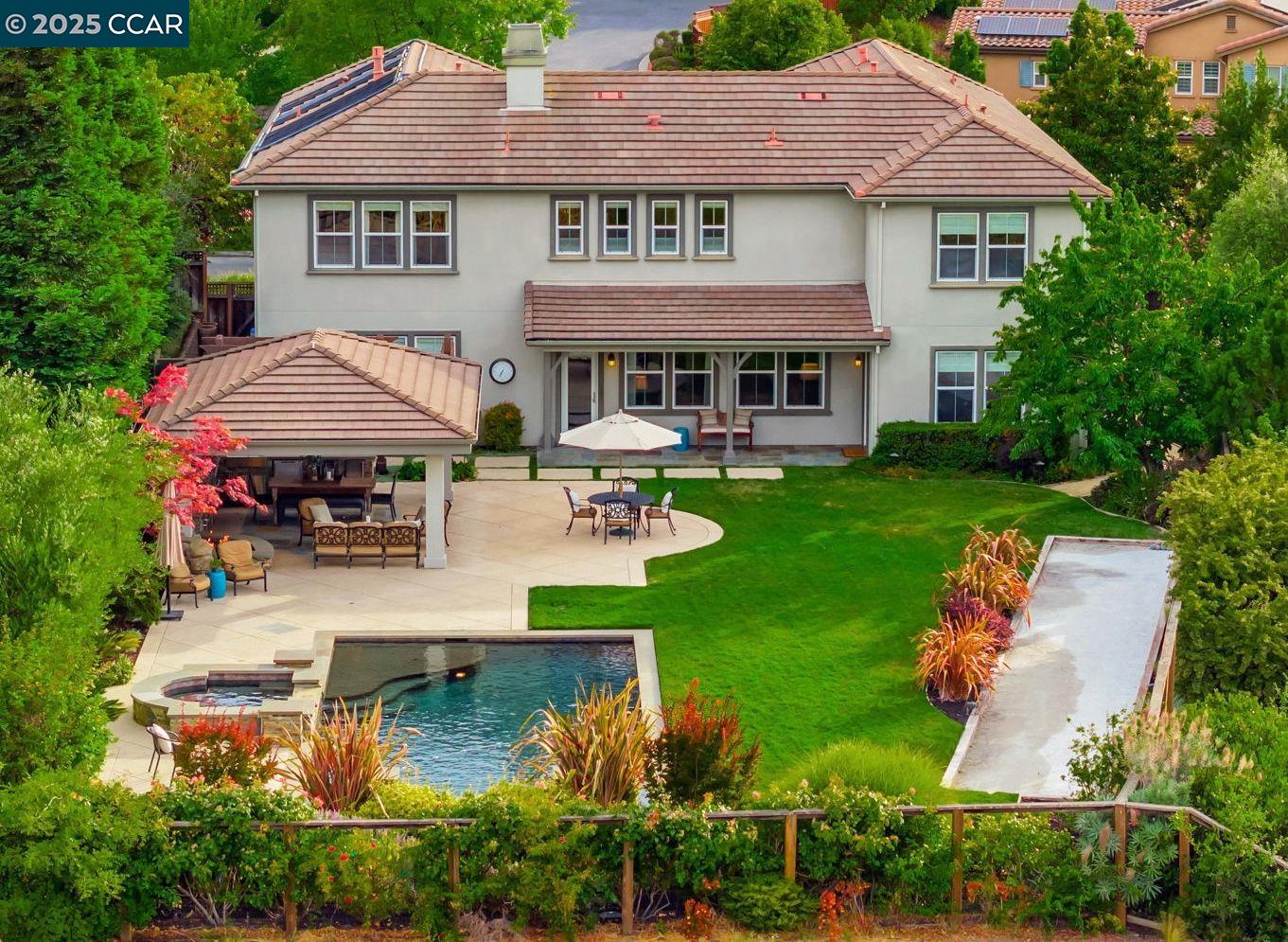 Detail Gallery Image 5 of 60 For 120 Tamarind Ln, Danville,  CA 94526 - 6 Beds | 6/1 Baths