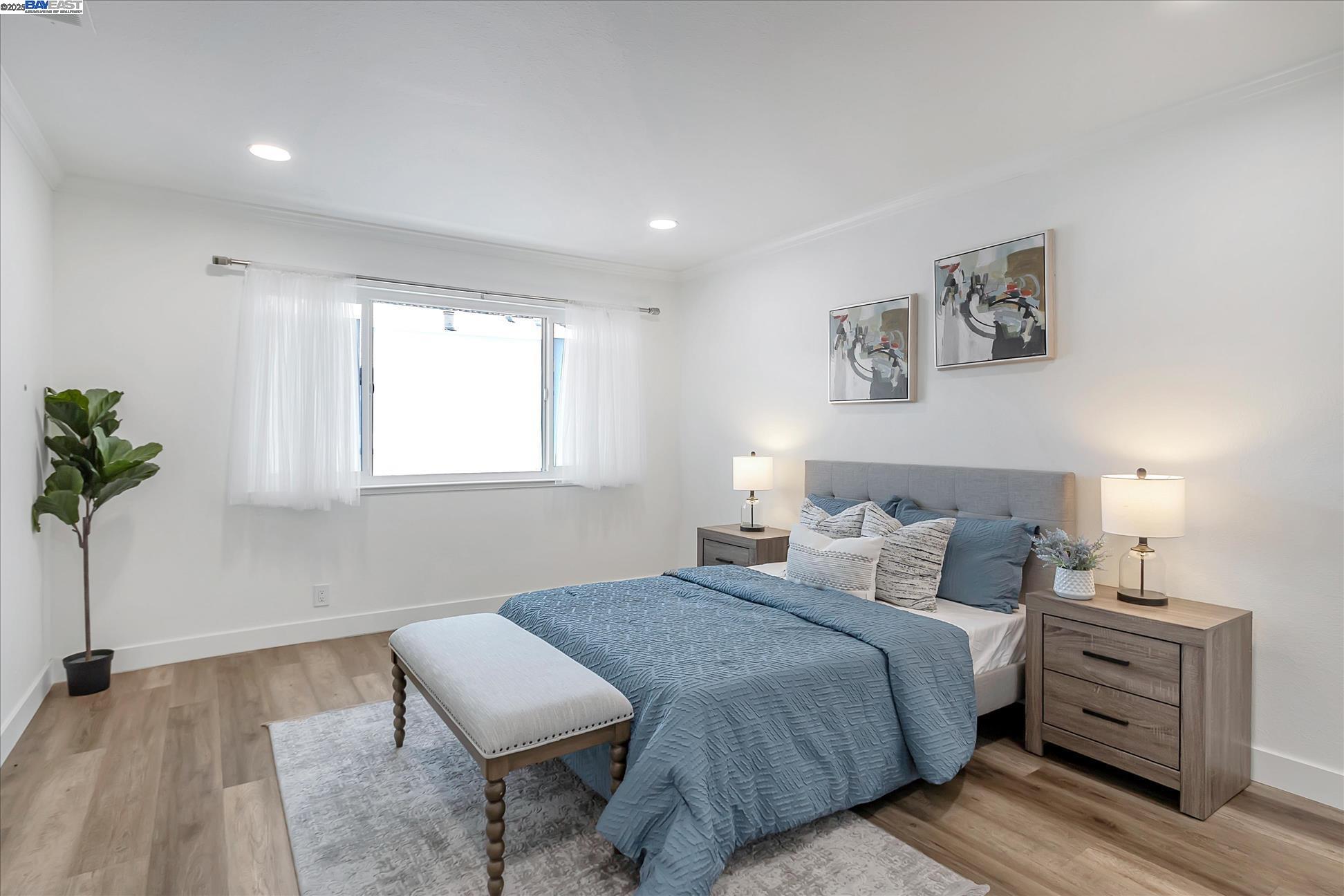 Detail Gallery Image 13 of 21 For 67 Silcreek, San Jose,  CA 95116 - 2 Beds | 2 Baths