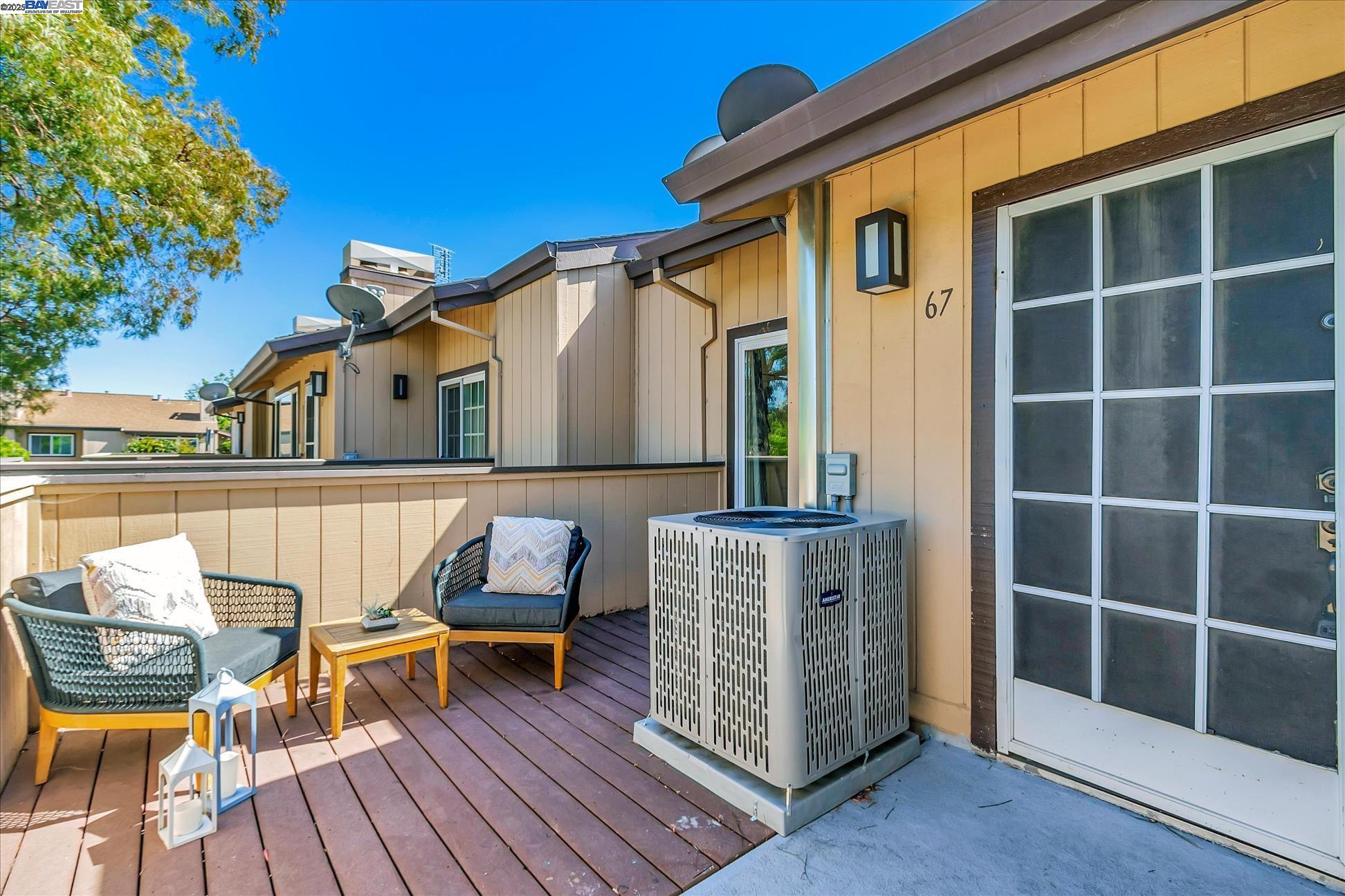 Detail Gallery Image 18 of 21 For 67 Silcreek, San Jose,  CA 95116 - 2 Beds | 2 Baths