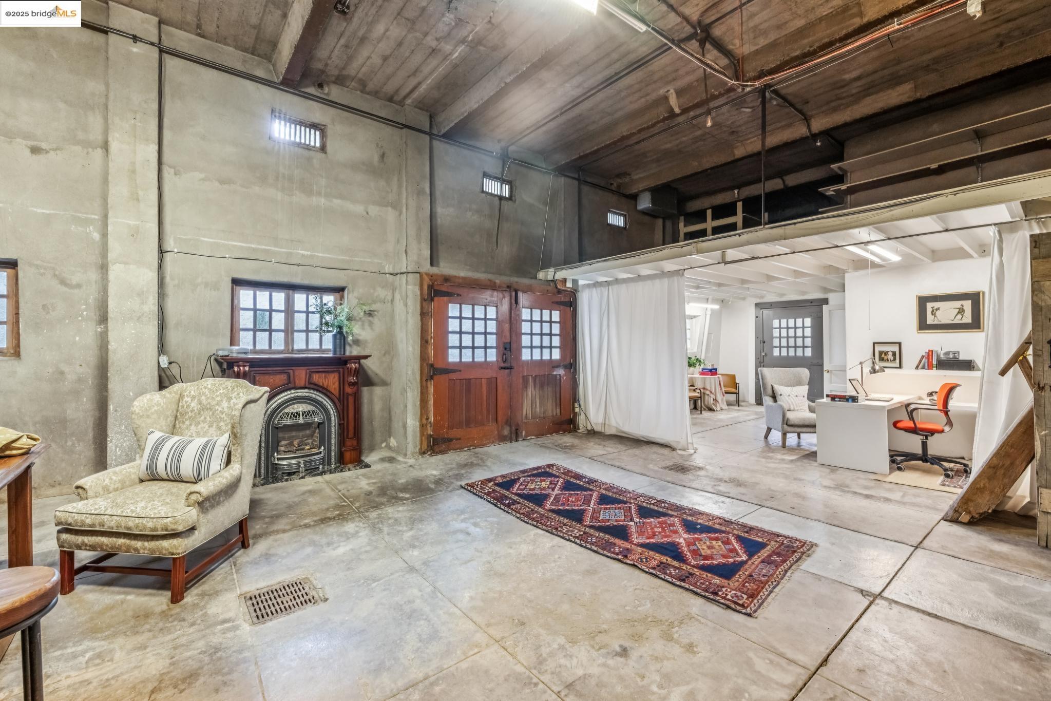 Detail Gallery Image 49 of 60 For 305 the Uplands, Berkeley,  CA 94705 - 4 Beds | 3/2 Baths