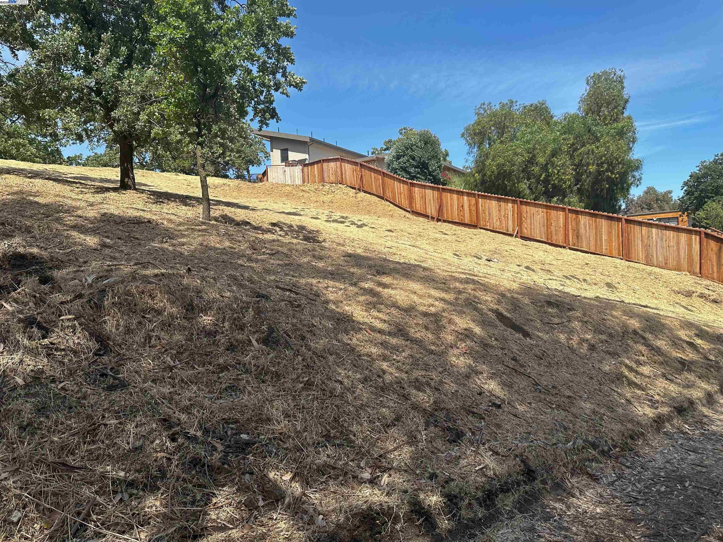 Detail Gallery Image 16 of 30 For 194 Hillcroft Way, Walnut Creek,  CA 94597 - 2 Beds | 2 Baths