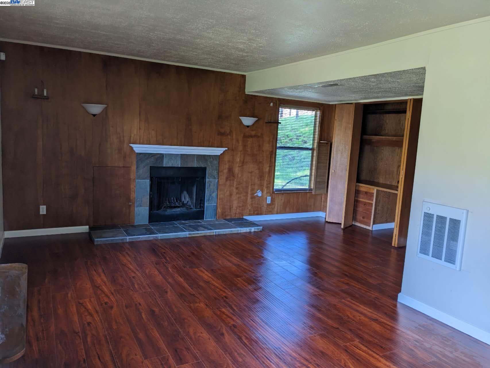 Detail Gallery Image 24 of 30 For 194 Hillcroft Way, Walnut Creek,  CA 94597 - 2 Beds | 2 Baths