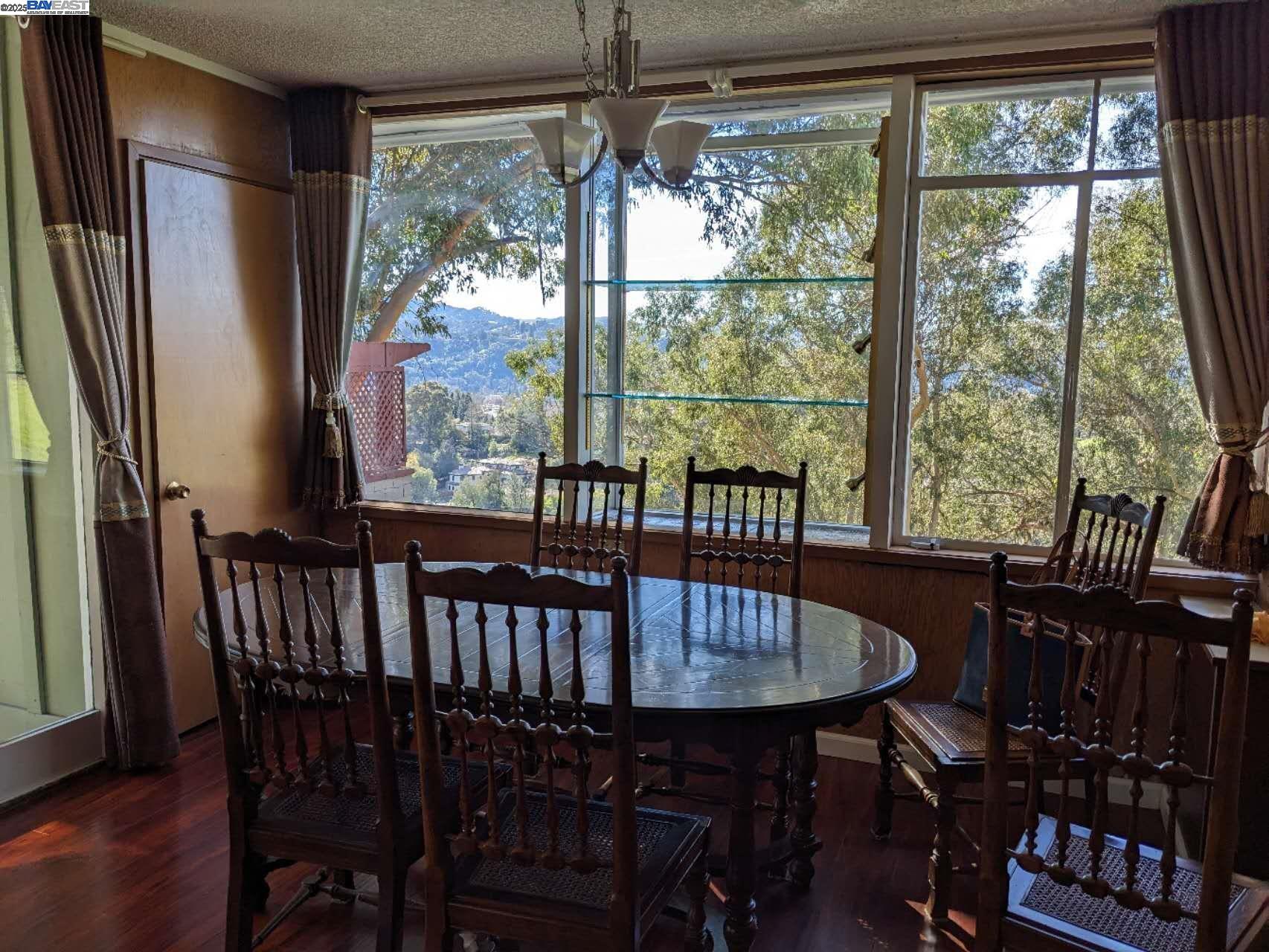 Detail Gallery Image 26 of 30 For 194 Hillcroft Way, Walnut Creek,  CA 94597 - 2 Beds | 2 Baths