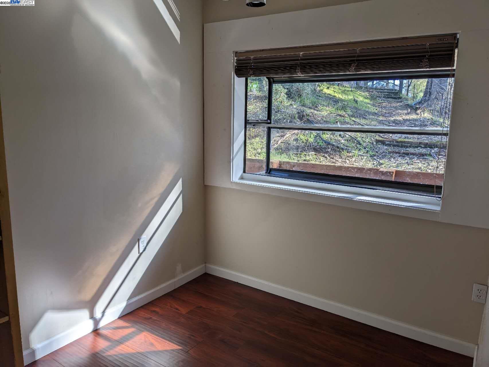 Detail Gallery Image 30 of 30 For 194 Hillcroft Way, Walnut Creek,  CA 94597 - 2 Beds | 2 Baths