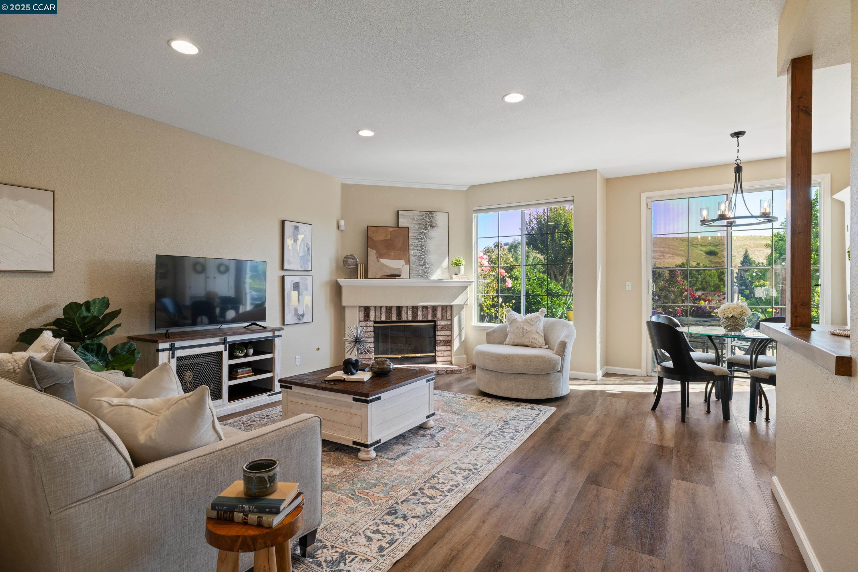 Detail Gallery Image 17 of 50 For 315 Glasgow Circle, Danville,  CA 94526 - 4 Beds | 2/1 Baths