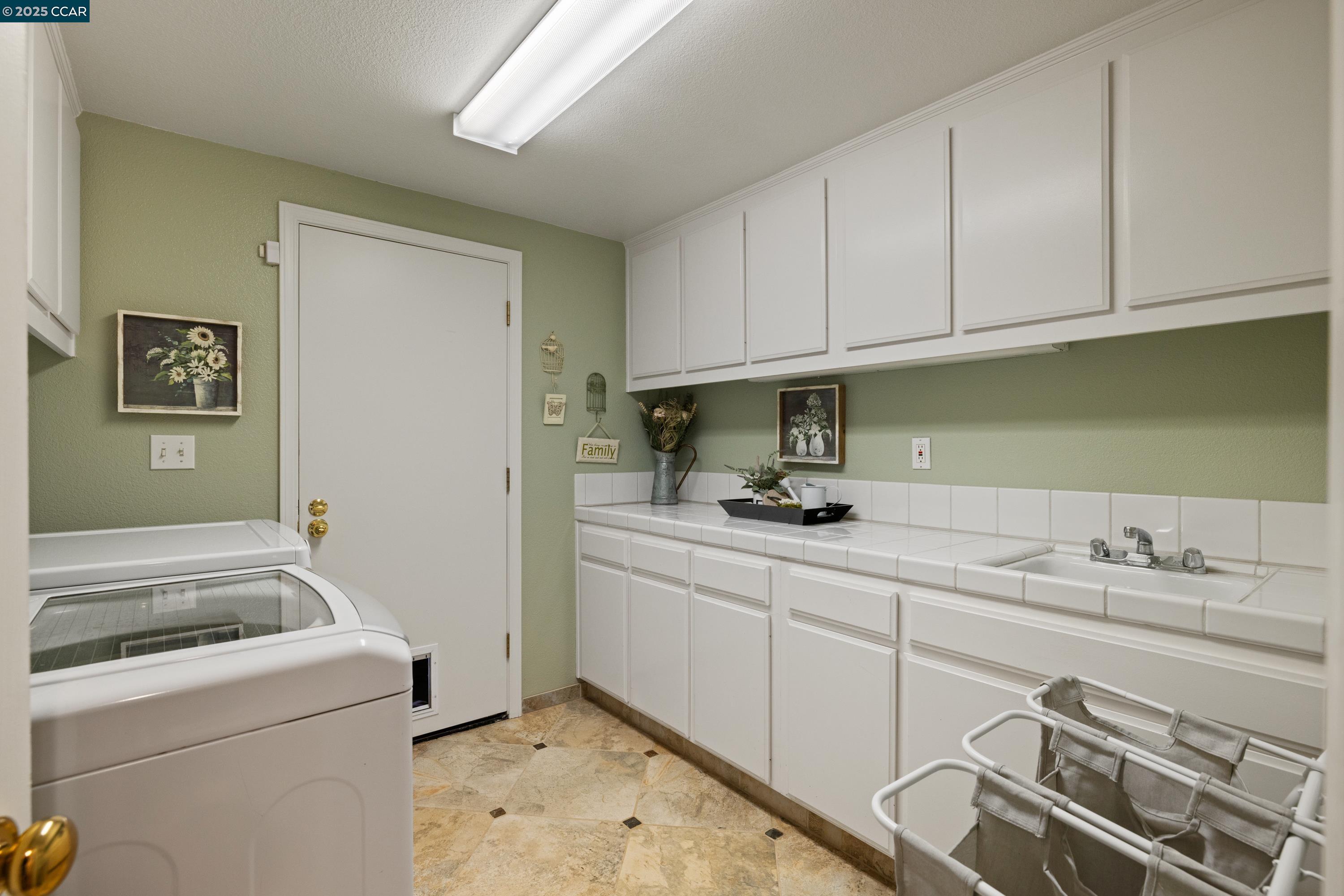 Detail Gallery Image 33 of 50 For 315 Glasgow Circle, Danville,  CA 94526 - 4 Beds | 2/1 Baths