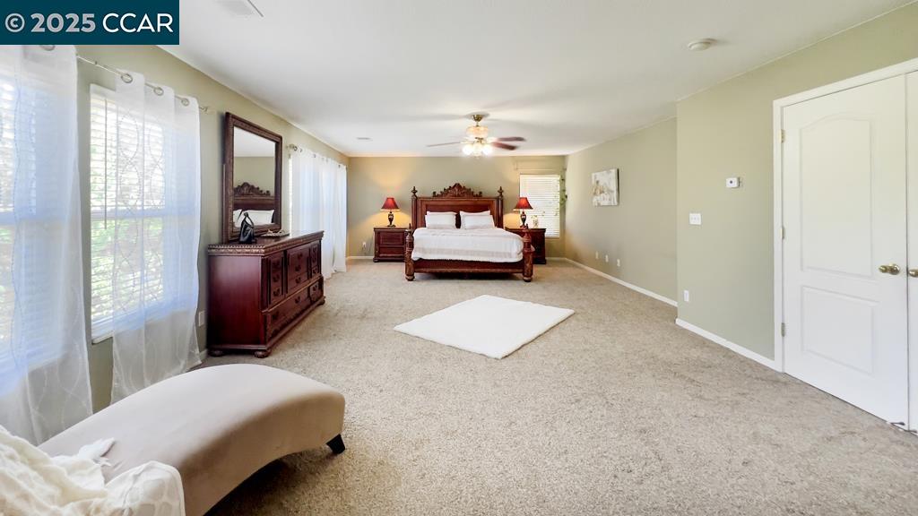 Detail Gallery Image 29 of 59 For 10141 Brian Kelly Way, Elk Grove,  CA 95757 - 5 Beds | 3 Baths