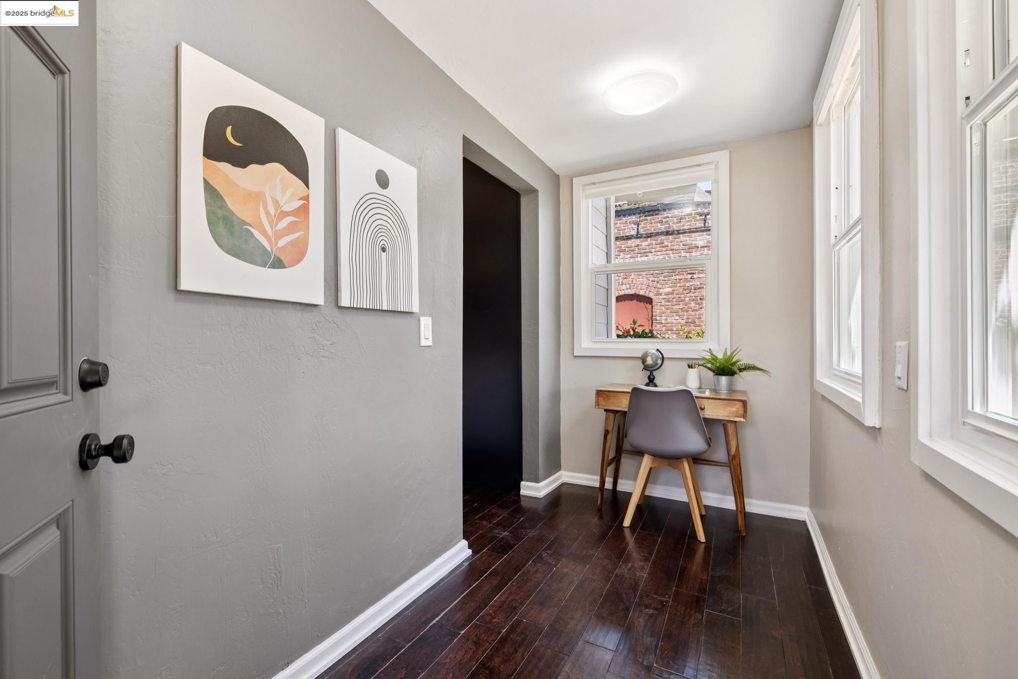 Detail Gallery Image 25 of 36 For 1092 Dwight Way, Berkeley,  CA 94710 - 2 Beds | 2 Baths
