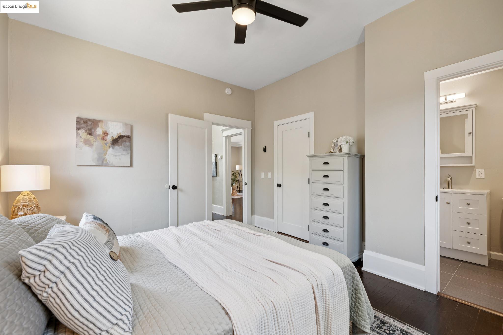 Detail Gallery Image 26 of 36 For 1092 Dwight Way, Berkeley,  CA 94710 - 2 Beds | 2 Baths