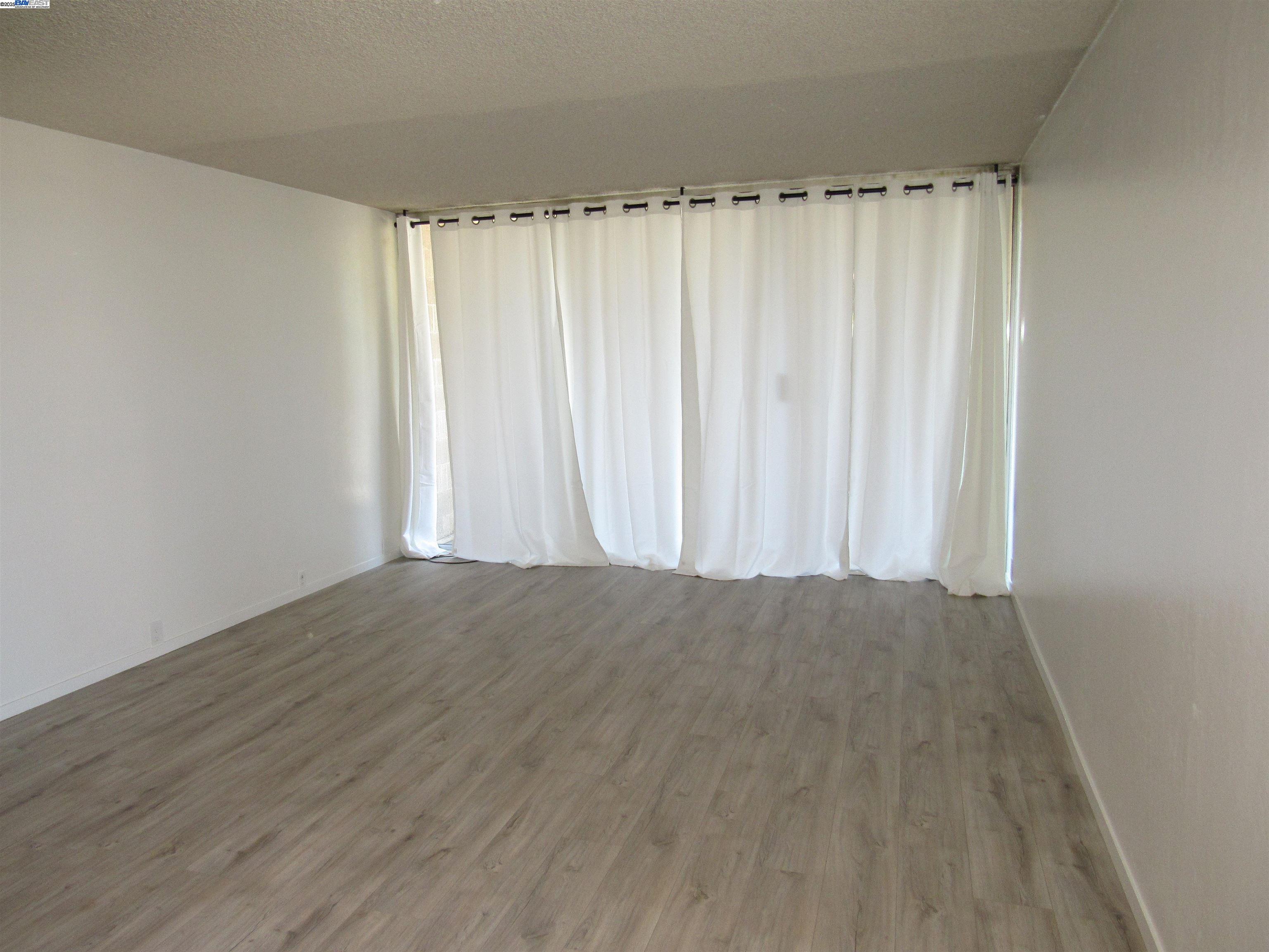 Photo #14: 41111075 Listing: Photo #14