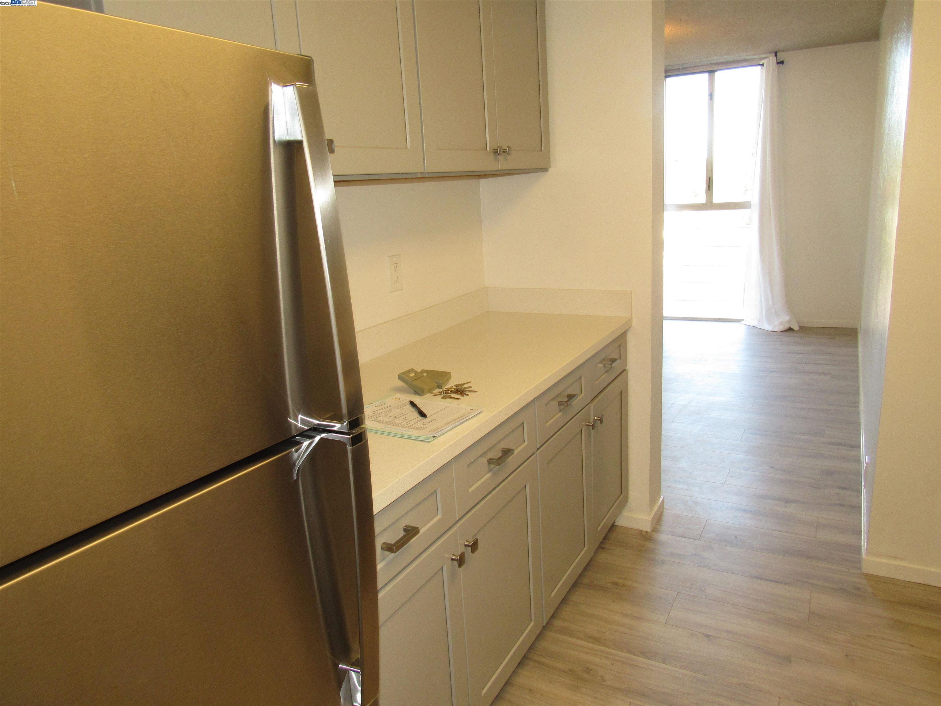 Photo #4: 41111075 Listing: Photo #4