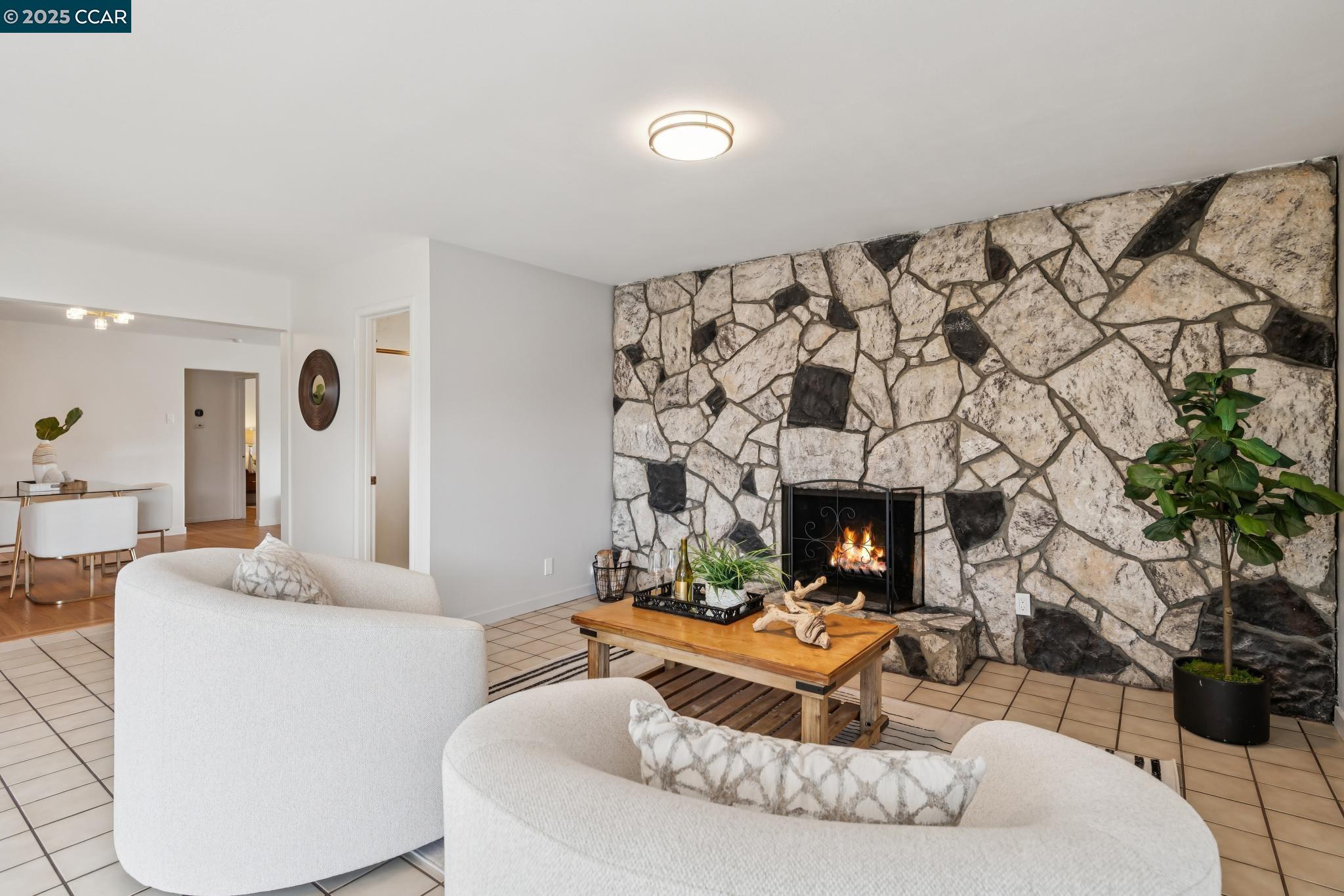 Detail Gallery Image 16 of 59 For 1875 Willow Ave, San Leandro,  CA 94579 - 3 Beds | 2 Baths