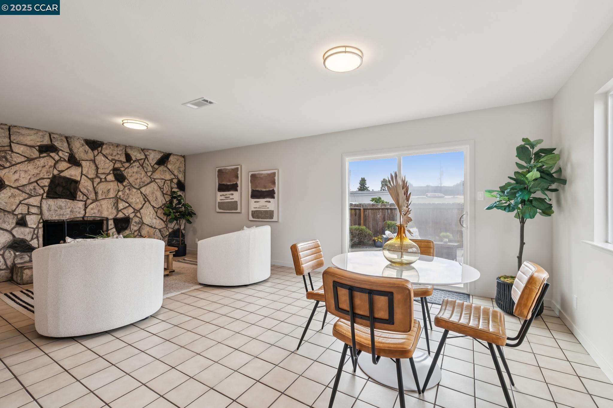 Detail Gallery Image 26 of 59 For 1875 Willow Ave, San Leandro,  CA 94579 - 3 Beds | 2 Baths