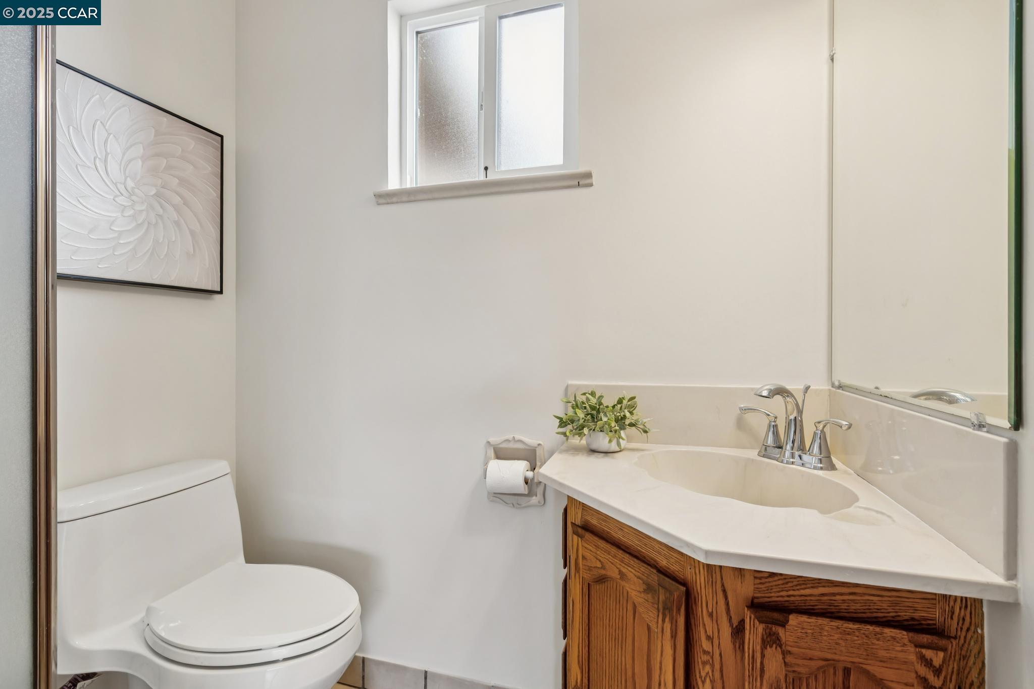 Detail Gallery Image 37 of 59 For 1875 Willow Ave, San Leandro,  CA 94579 - 3 Beds | 2 Baths