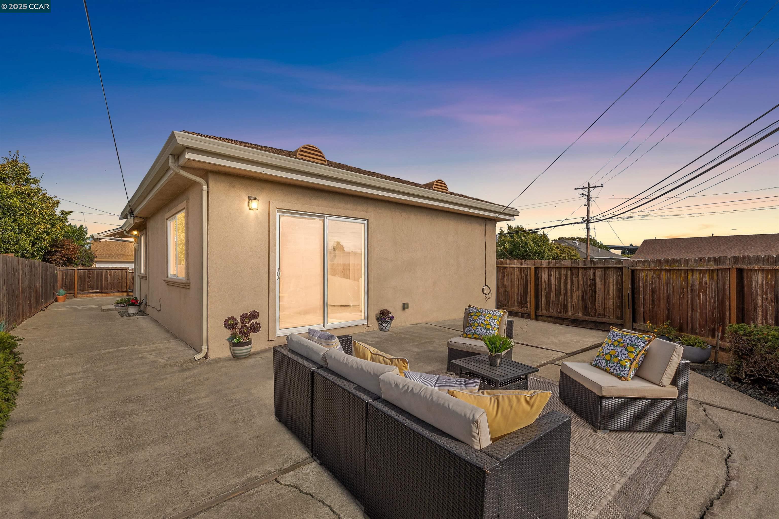 Detail Gallery Image 57 of 59 For 1875 Willow Ave, San Leandro,  CA 94579 - 3 Beds | 2 Baths