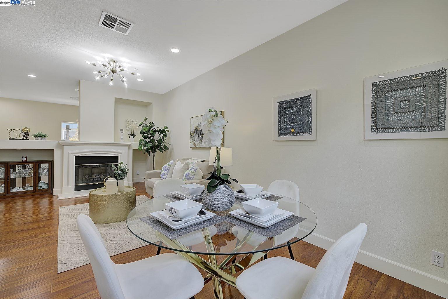 Photo #9: 41111077 Listing: Photo #9