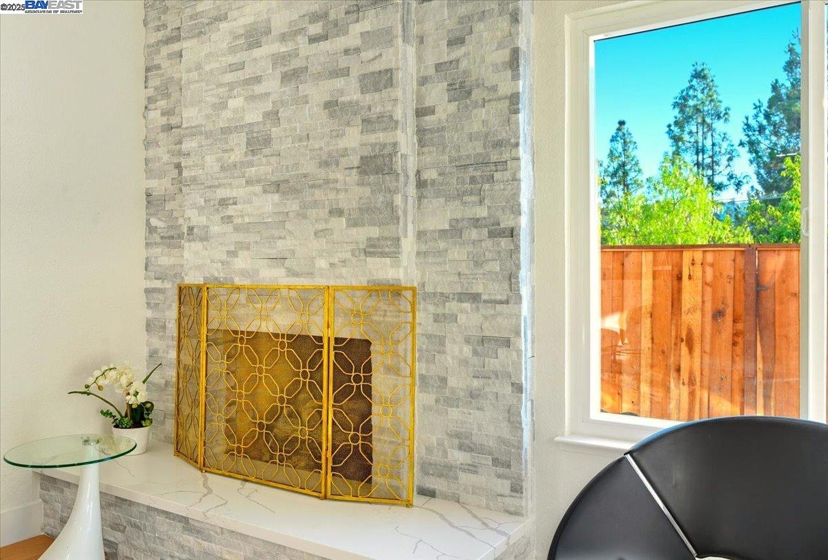 Detail Gallery Image 10 of 25 For 11 Paddock Ct, Pleasant Hill,  CA 94523 - 3 Beds | 2 Baths