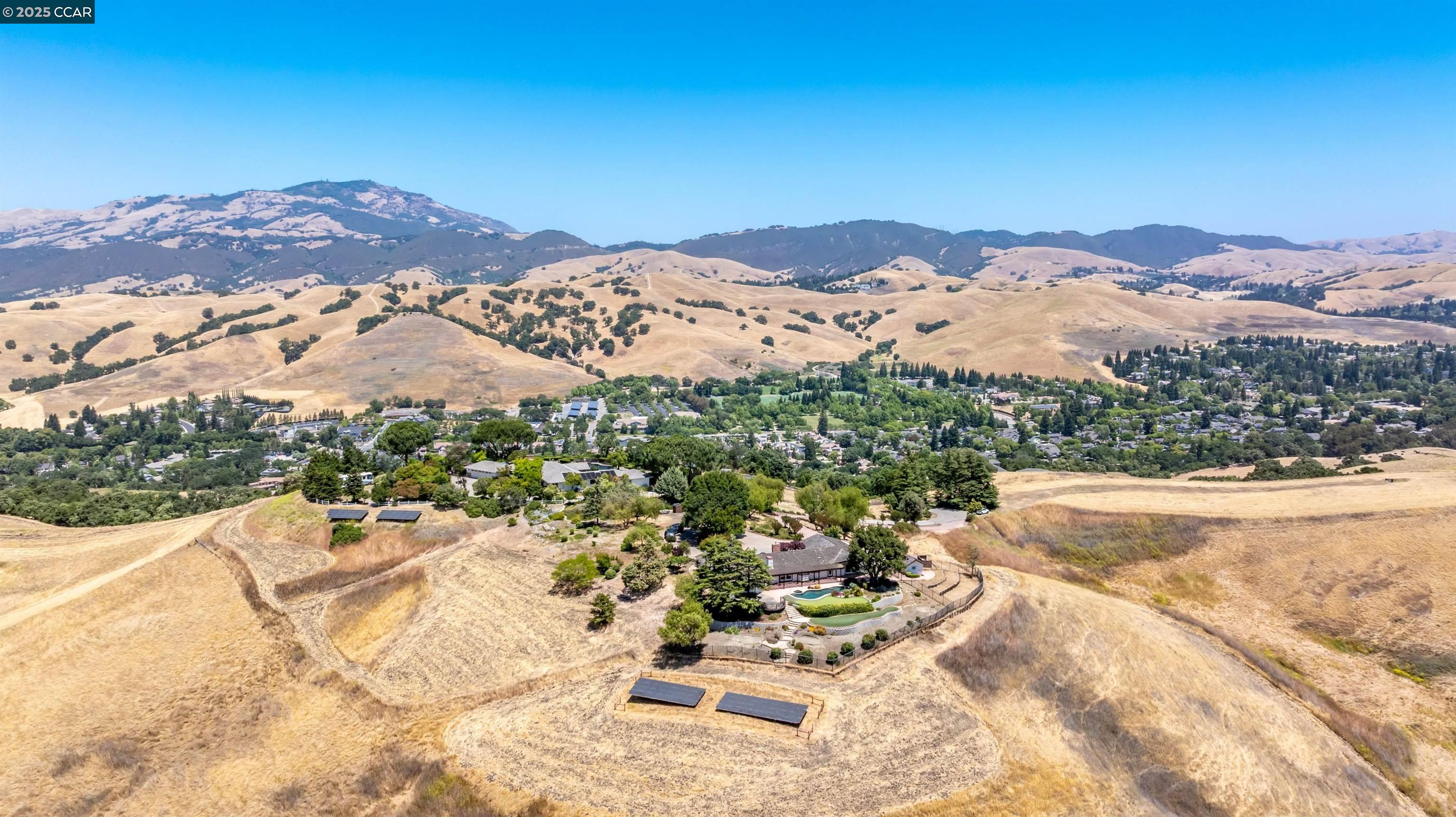 Detail Gallery Image 49 of 52 For 70 Sherburne Hills, Danville,  CA 94526-9999 - 4 Beds | 3 Baths