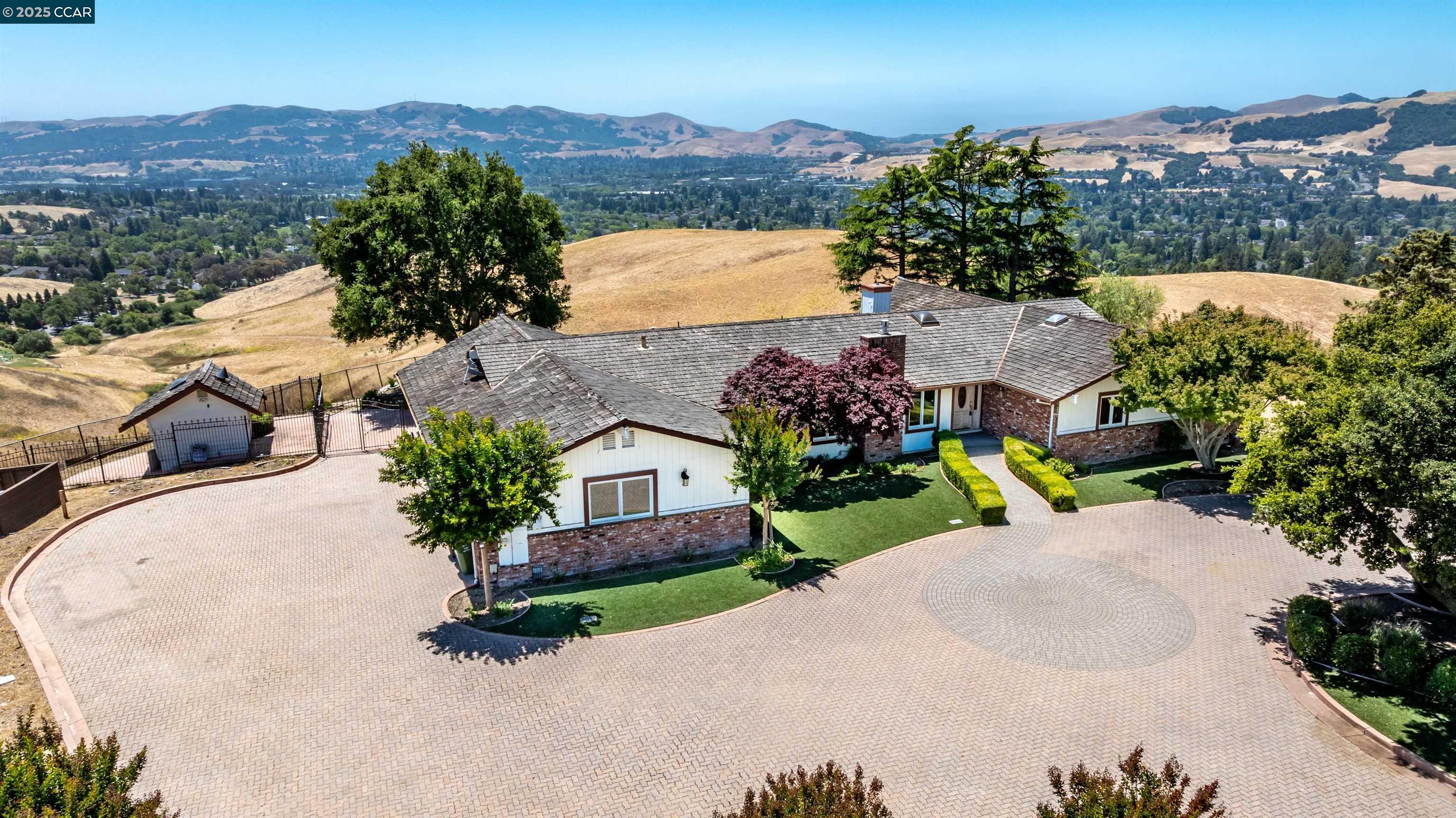 Detail Gallery Image 52 of 52 For 70 Sherburne Hills, Danville,  CA 94526-9999 - 4 Beds | 3 Baths