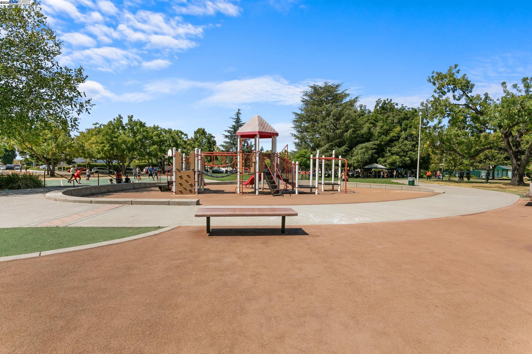 Photo #33: 41111081 Listing: Photo #33