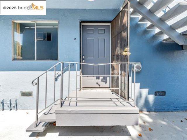 Detail Gallery Image 14 of 60 For 1011 Delaware St, Berkeley,  CA 94710 - – Beds | – Baths