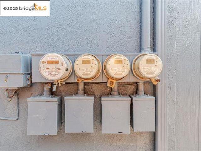 Detail Gallery Image 48 of 60 For 1011 Delaware St, Berkeley,  CA 94710 - – Beds | – Baths