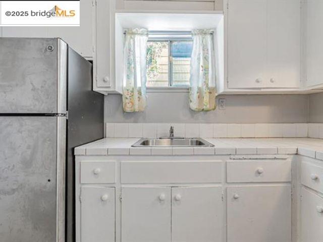 Detail Gallery Image 7 of 60 For 1011 Delaware St, Berkeley,  CA 94710 - – Beds | – Baths