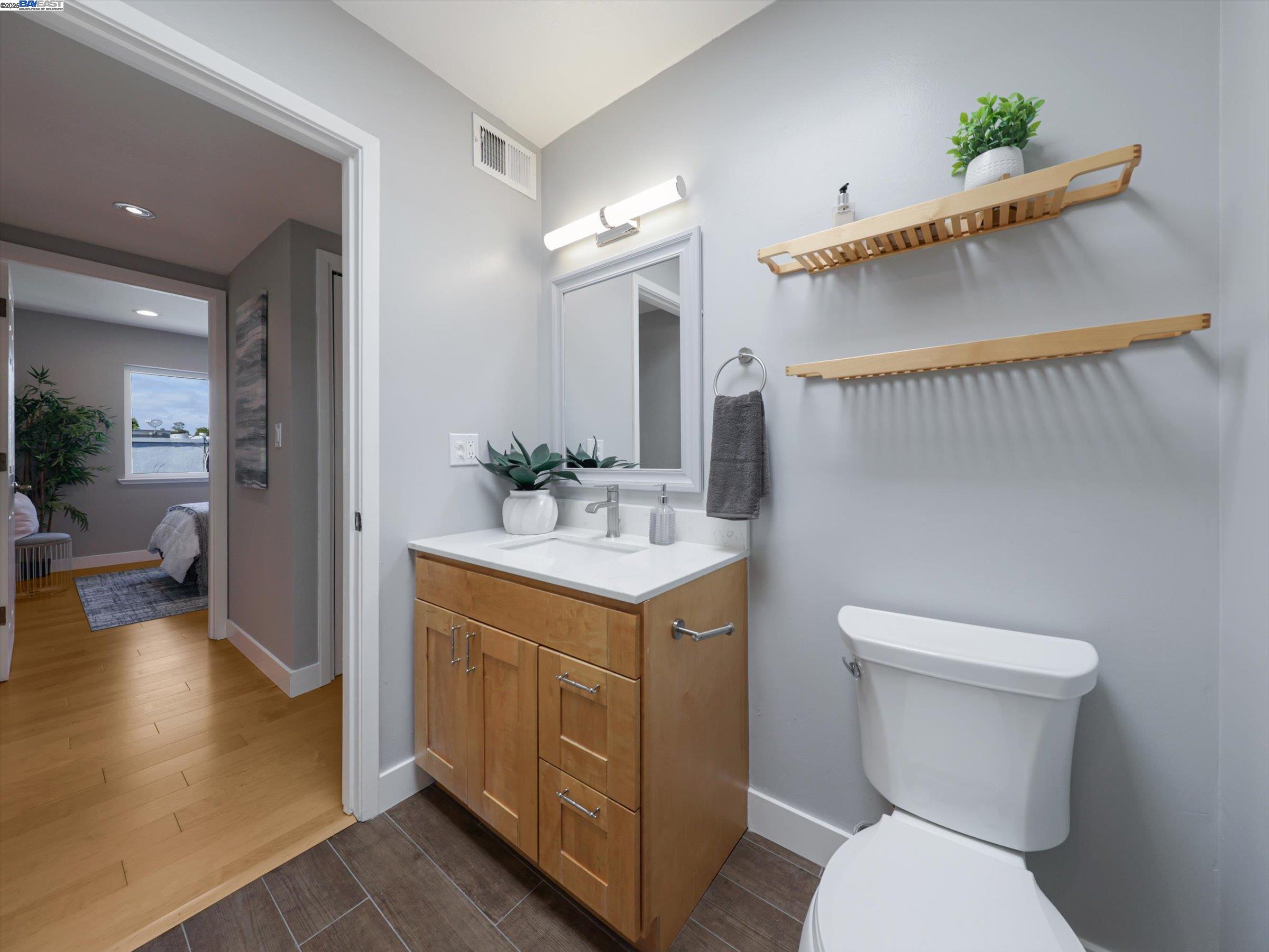 Detail Gallery Image 26 of 34 For 44 Lodato Ave #APT 212,  San Mateo,  CA 94403 - 2 Beds | 2 Baths