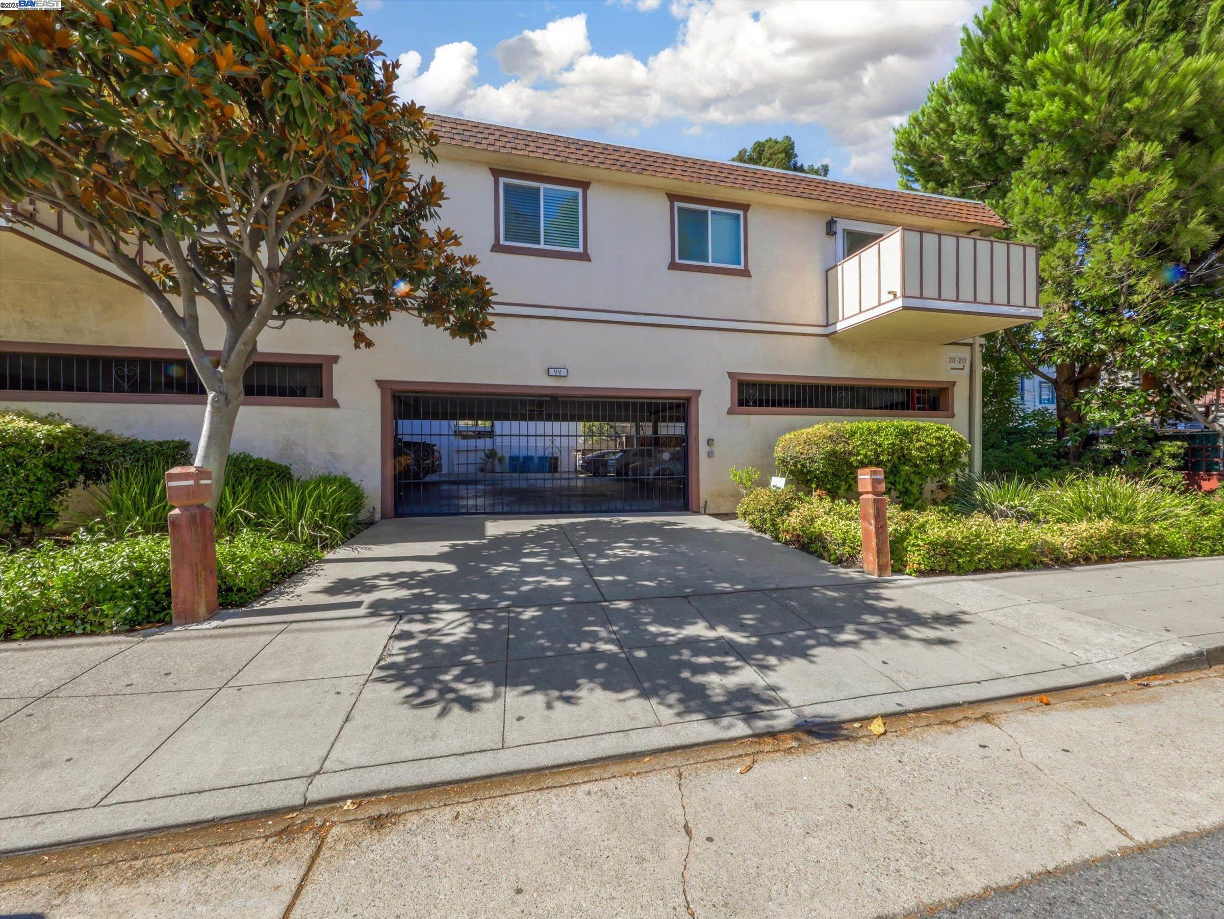 Detail Gallery Image 32 of 34 For 44 Lodato Ave #APT 212,  San Mateo,  CA 94403 - 2 Beds | 2 Baths