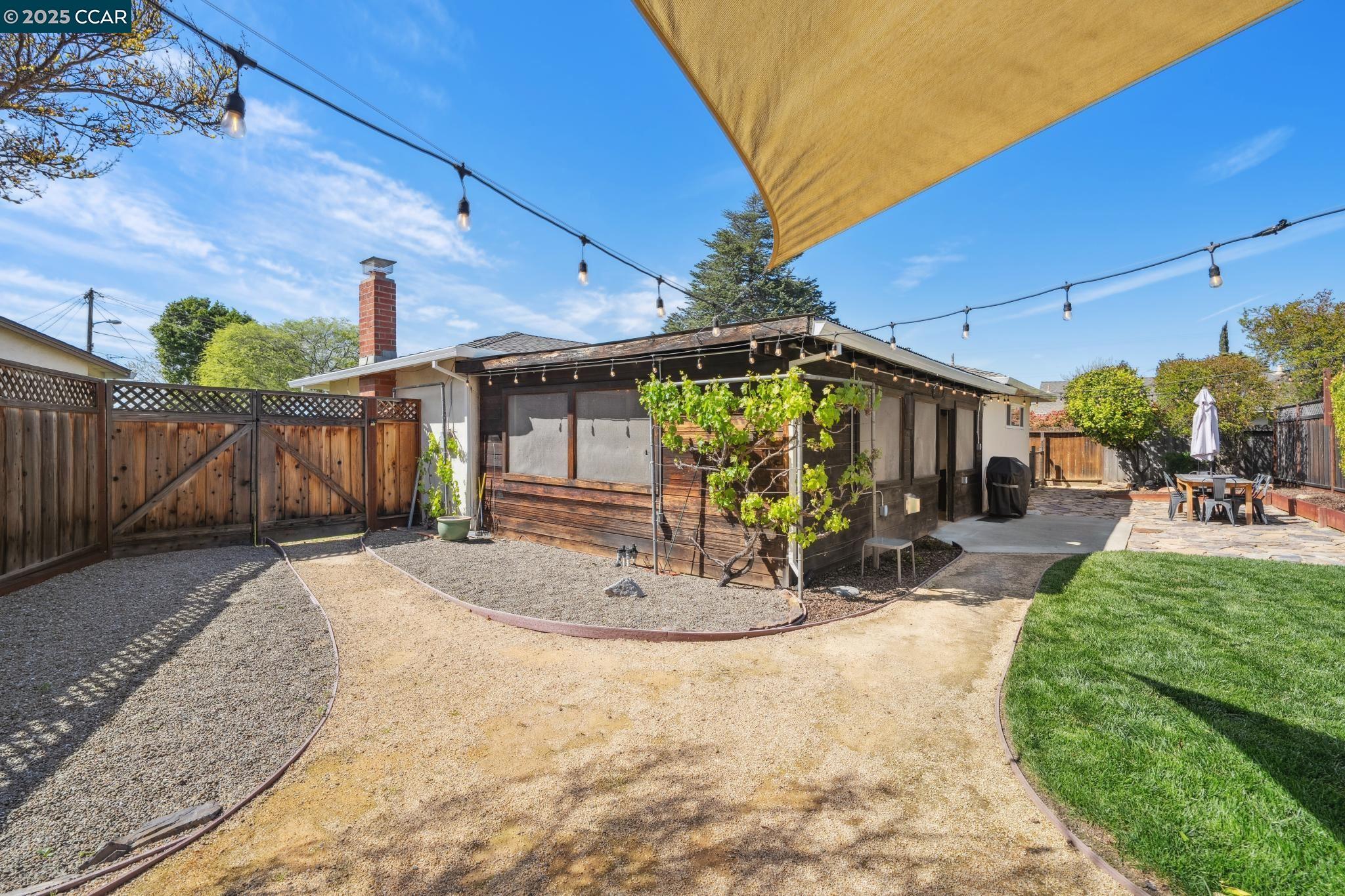 Detail Gallery Image 35 of 45 For 822 Cortez Ct, Livermore,  CA 94550 - 3 Beds | 2 Baths
