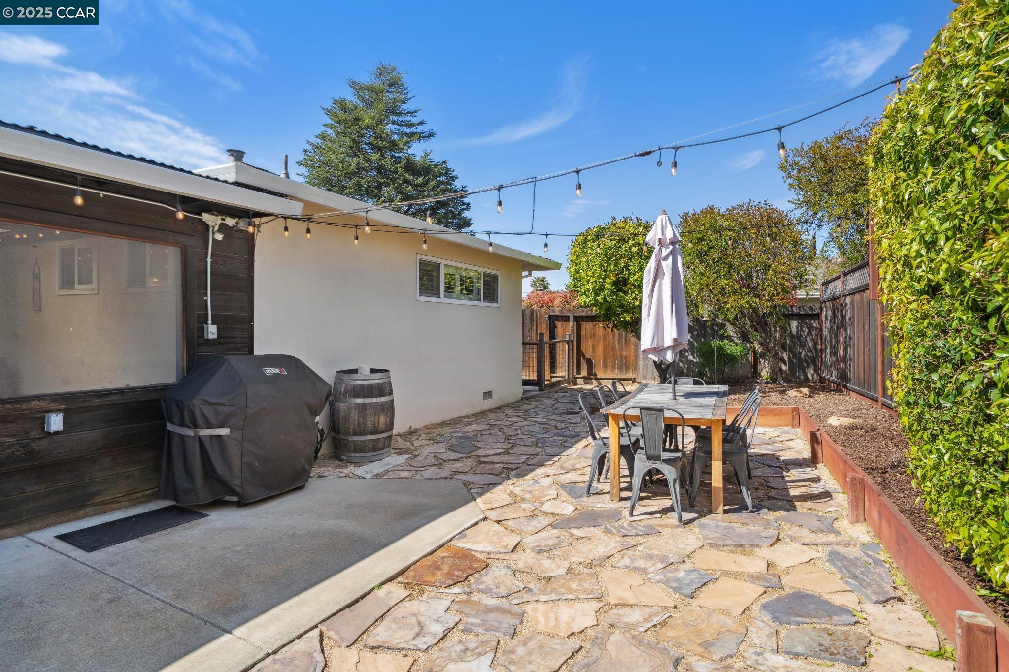 Detail Gallery Image 39 of 45 For 822 Cortez Ct, Livermore,  CA 94550 - 3 Beds | 2 Baths