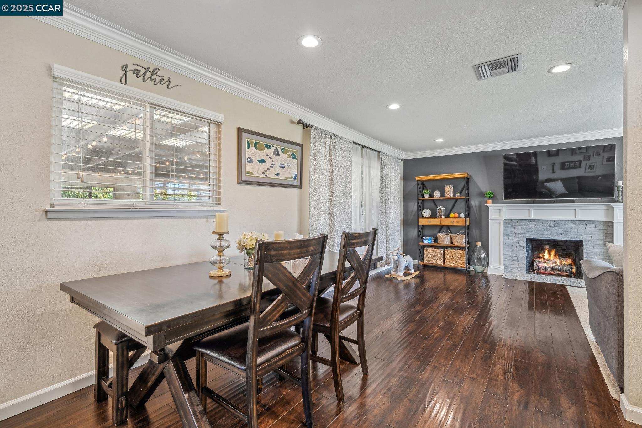 Detail Gallery Image 6 of 45 For 822 Cortez Ct, Livermore,  CA 94550 - 3 Beds | 2 Baths