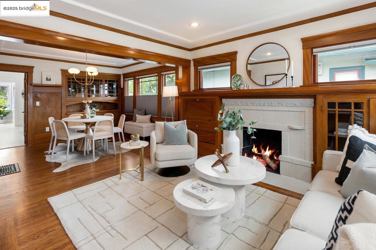 Detail Gallery Image 4 of 39 For 3826 Lincoln Ave, Oakland,  CA 94602 - 2 Beds | 1 Baths