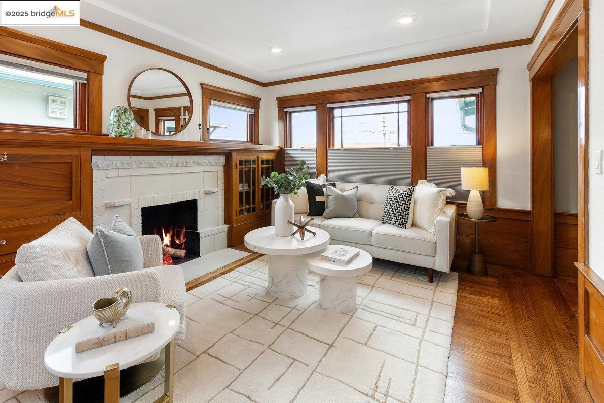 Detail Gallery Image 7 of 39 For 3826 Lincoln Ave, Oakland,  CA 94602 - 2 Beds | 1 Baths
