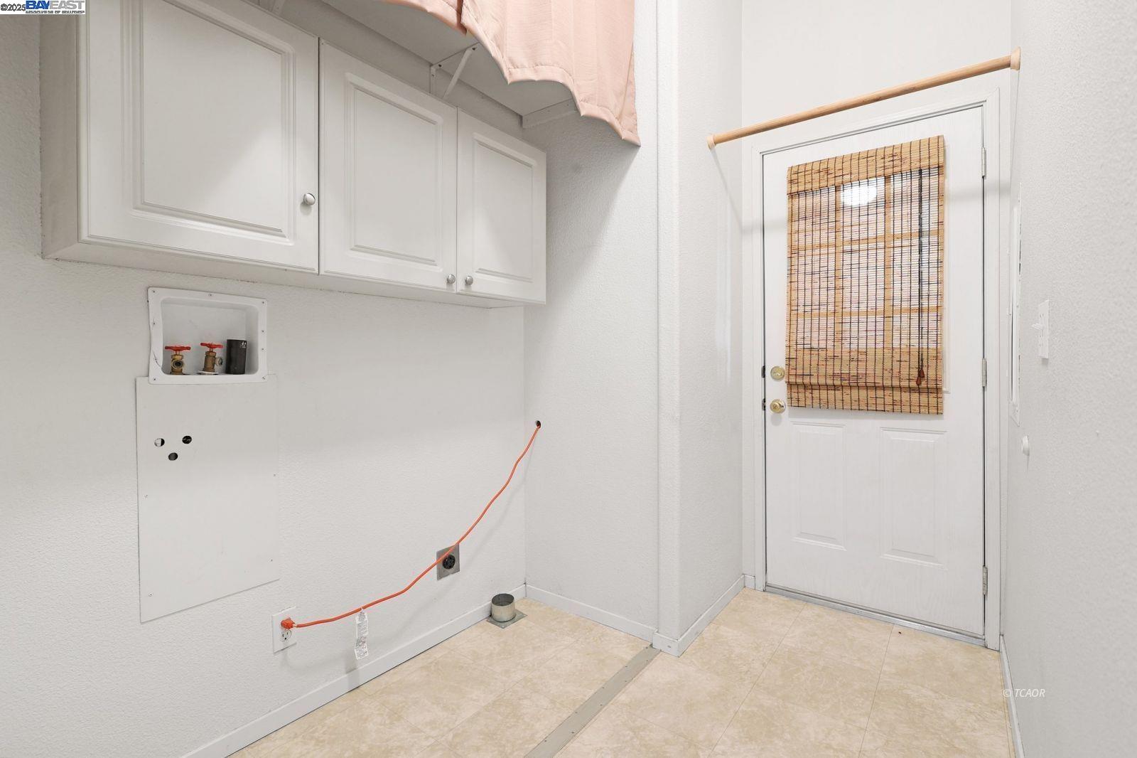 Detail Gallery Image 13 of 39 For 180 Steelhead Cir, Lewiston,  CA 96052 - 2 Beds | 2 Baths