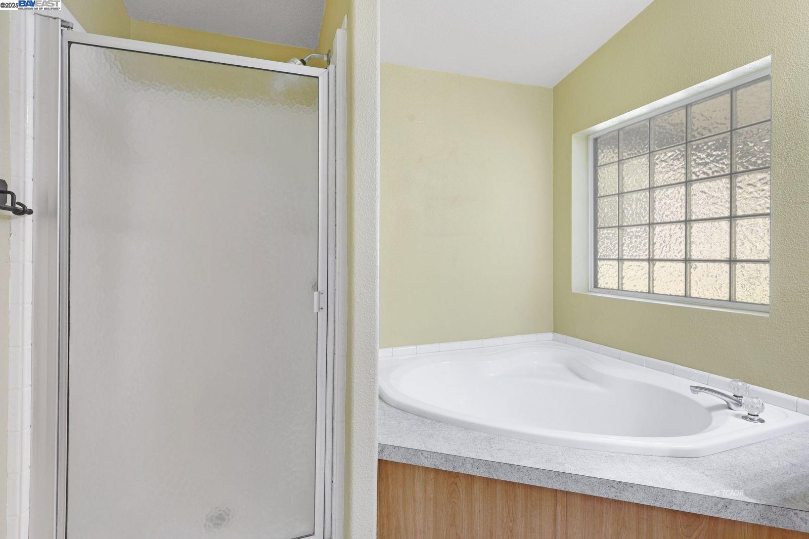 Detail Gallery Image 20 of 39 For 180 Steelhead Cir, Lewiston,  CA 96052 - 2 Beds | 2 Baths