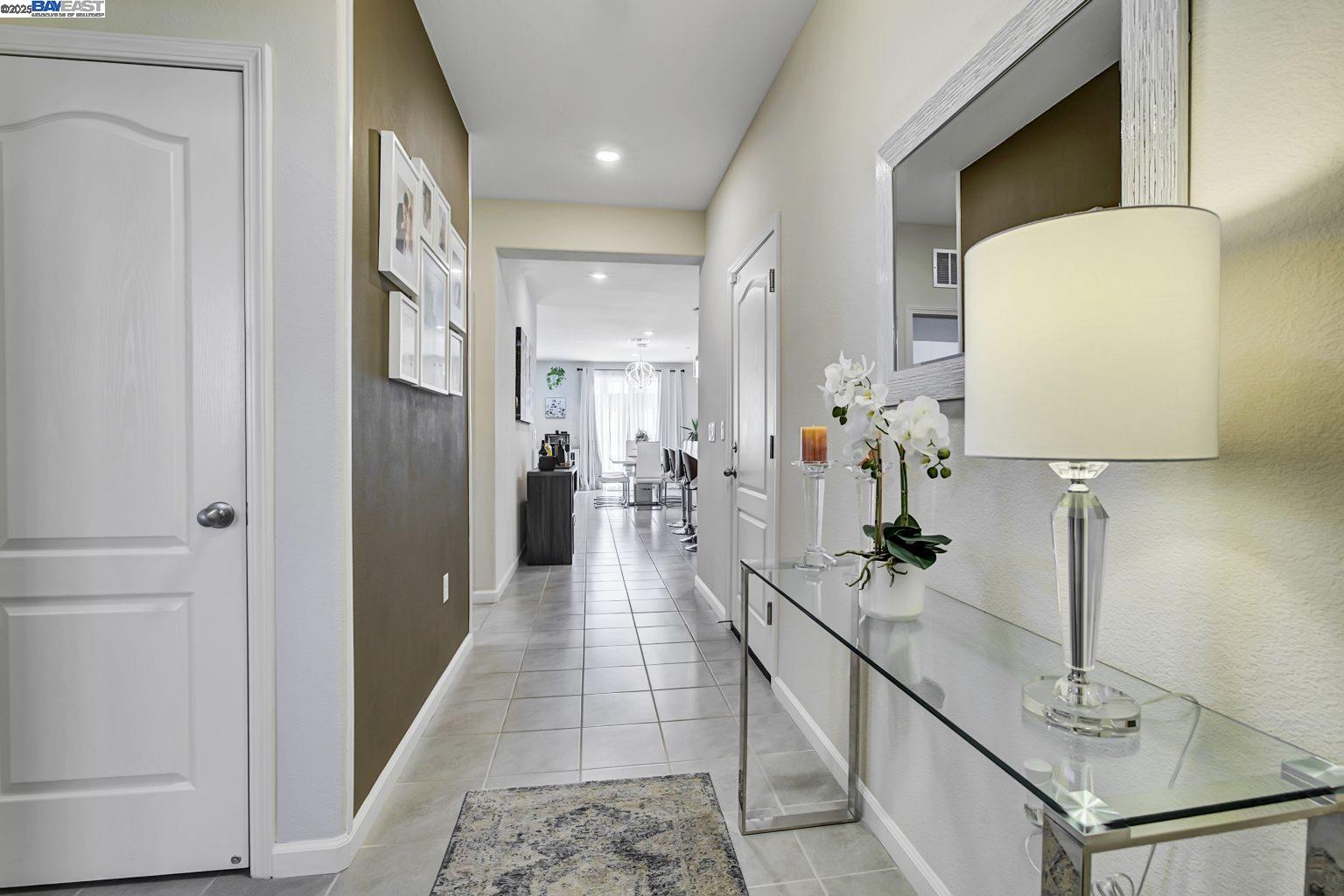 Detail Gallery Image 10 of 49 For 4014 Kenwood Cir, Oakley,  CA 94561 - 3 Beds | 2 Baths
