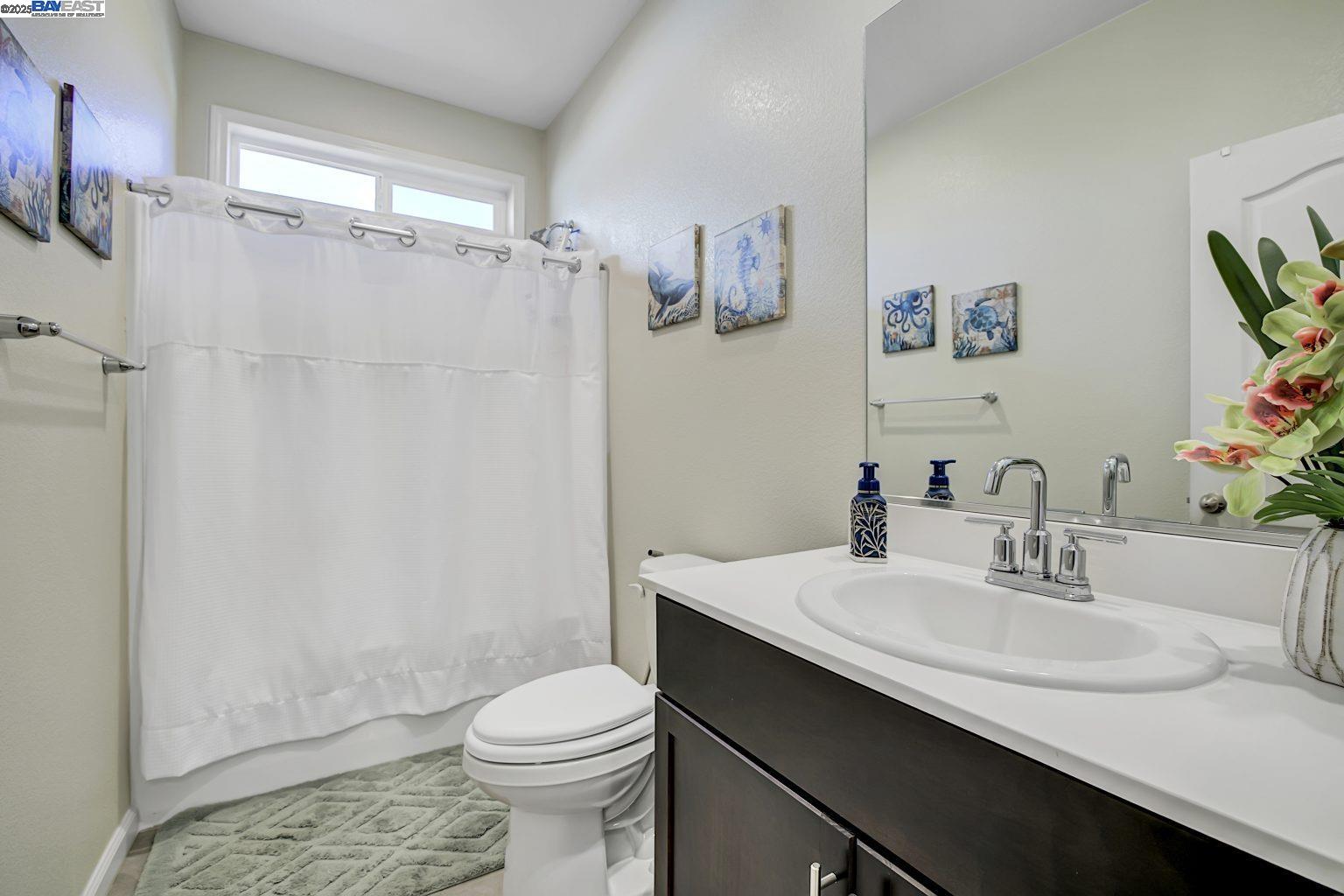 Detail Gallery Image 13 of 49 For 4014 Kenwood Cir, Oakley,  CA 94561 - 3 Beds | 2 Baths