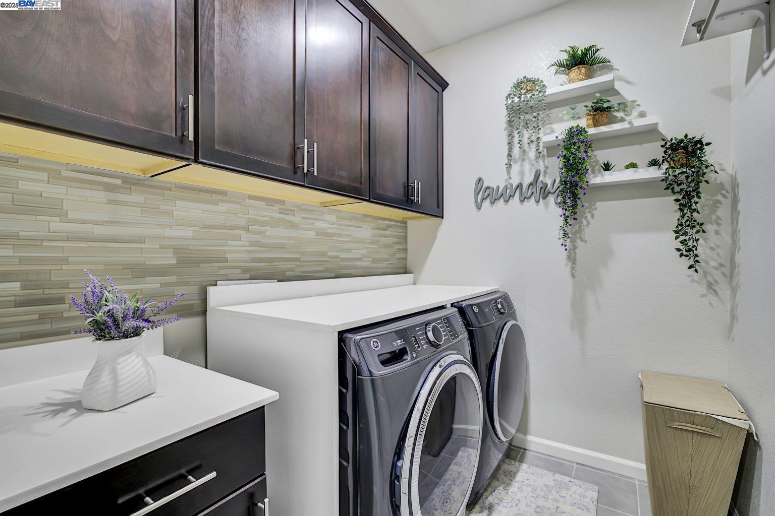 Detail Gallery Image 17 of 49 For 4014 Kenwood Cir, Oakley,  CA 94561 - 3 Beds | 2 Baths