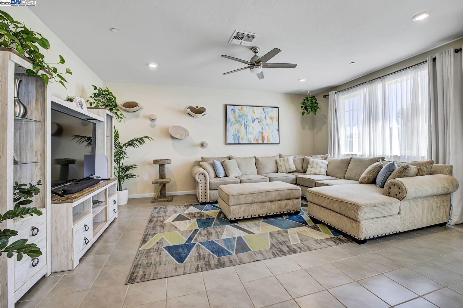 Detail Gallery Image 20 of 49 For 4014 Kenwood Cir, Oakley,  CA 94561 - 3 Beds | 2 Baths