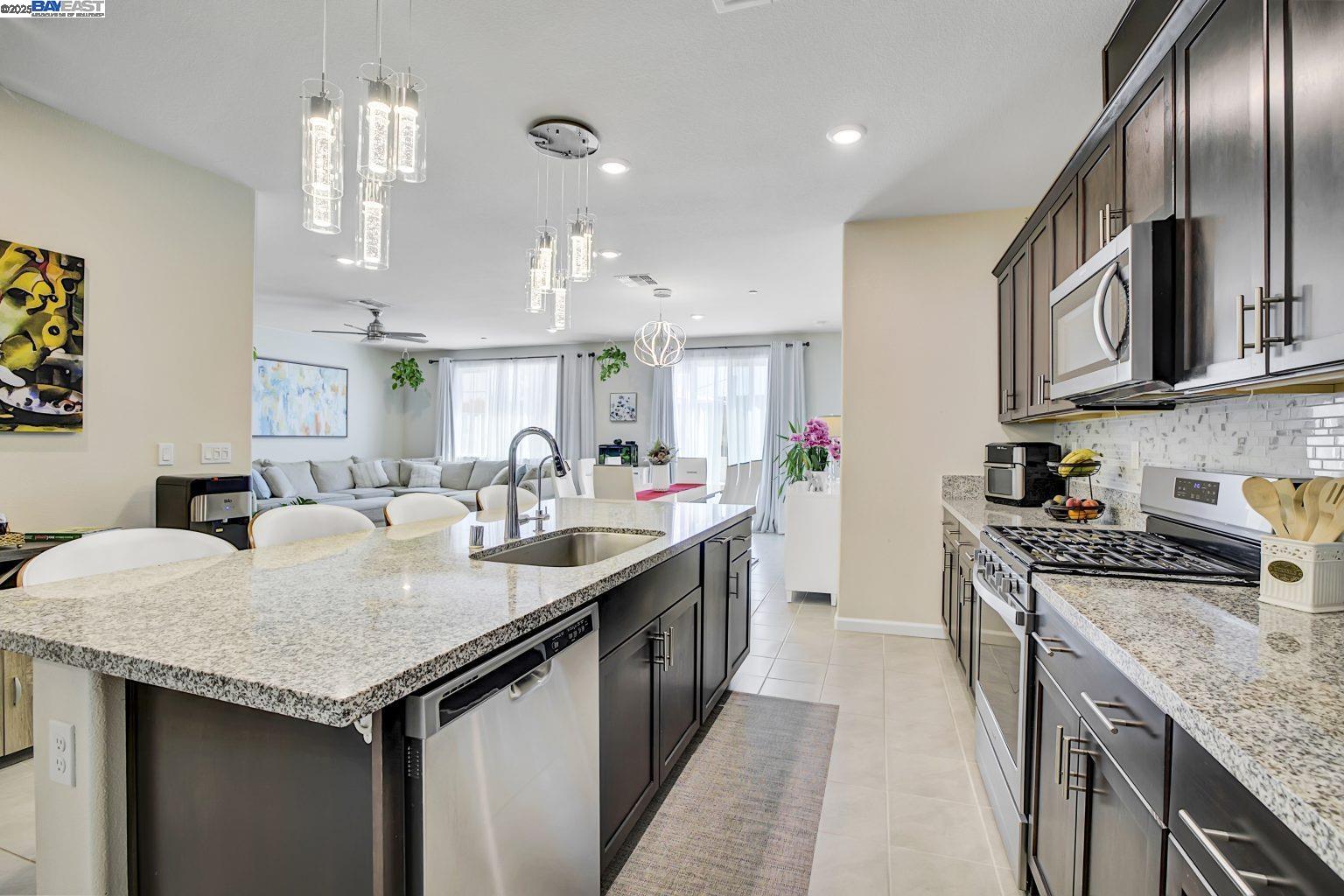 Detail Gallery Image 26 of 49 For 4014 Kenwood Cir, Oakley,  CA 94561 - 3 Beds | 2 Baths