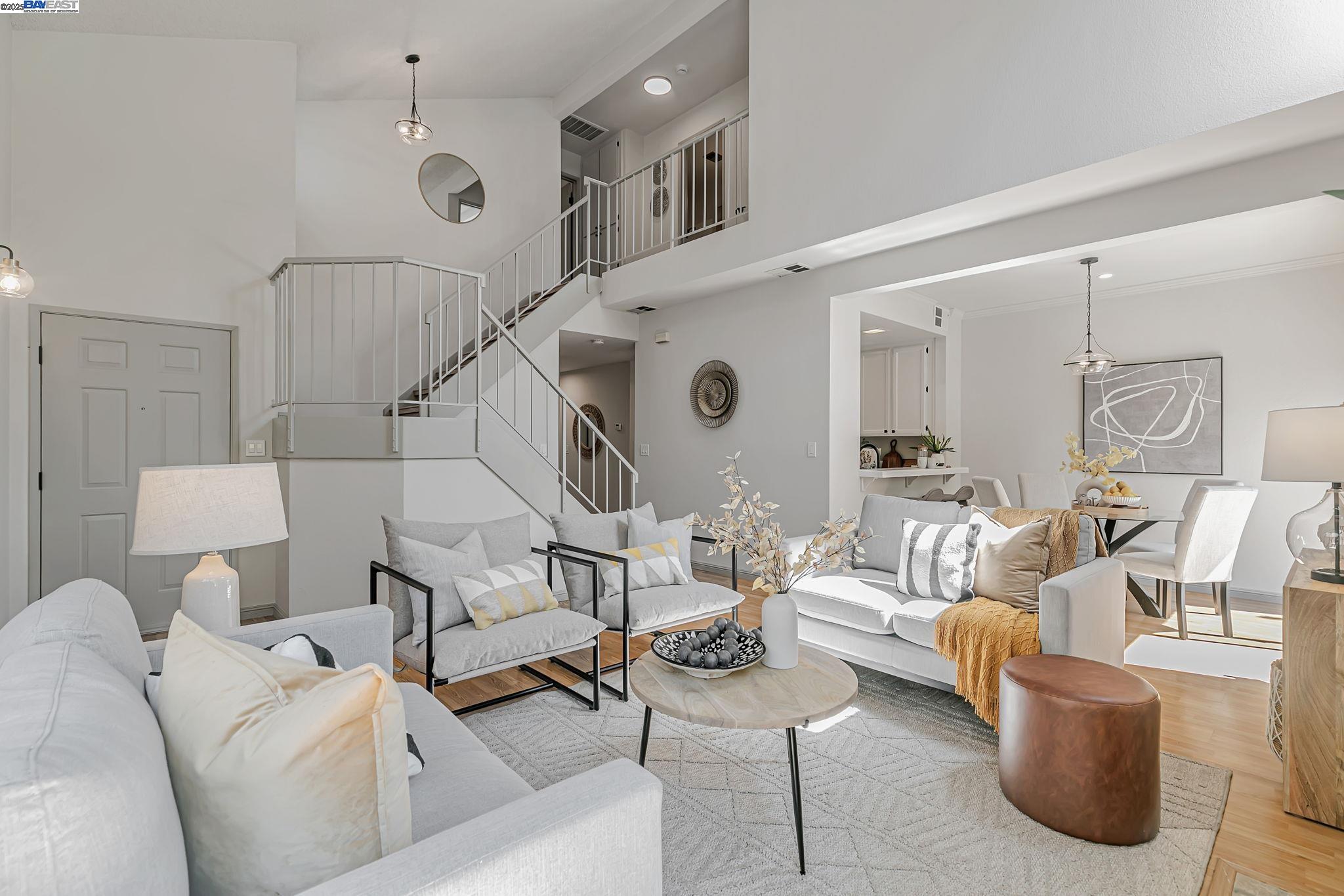 Detail Gallery Image 4 of 42 For 4772 Mendocino Ter, Fremont,  CA 94555 - 3 Beds | 3 Baths