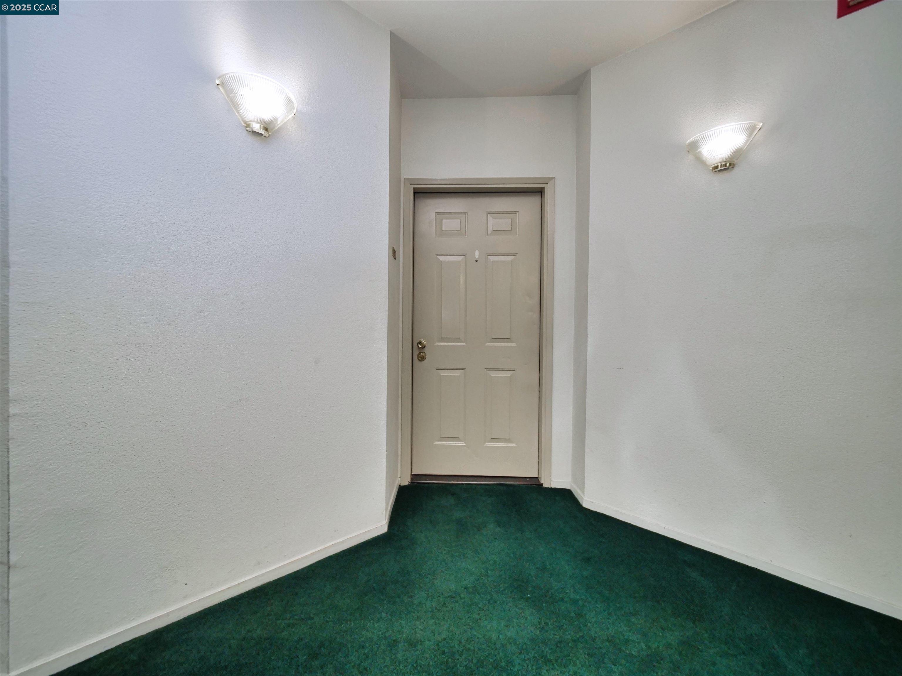 Photo #2: 41111103 Listing 